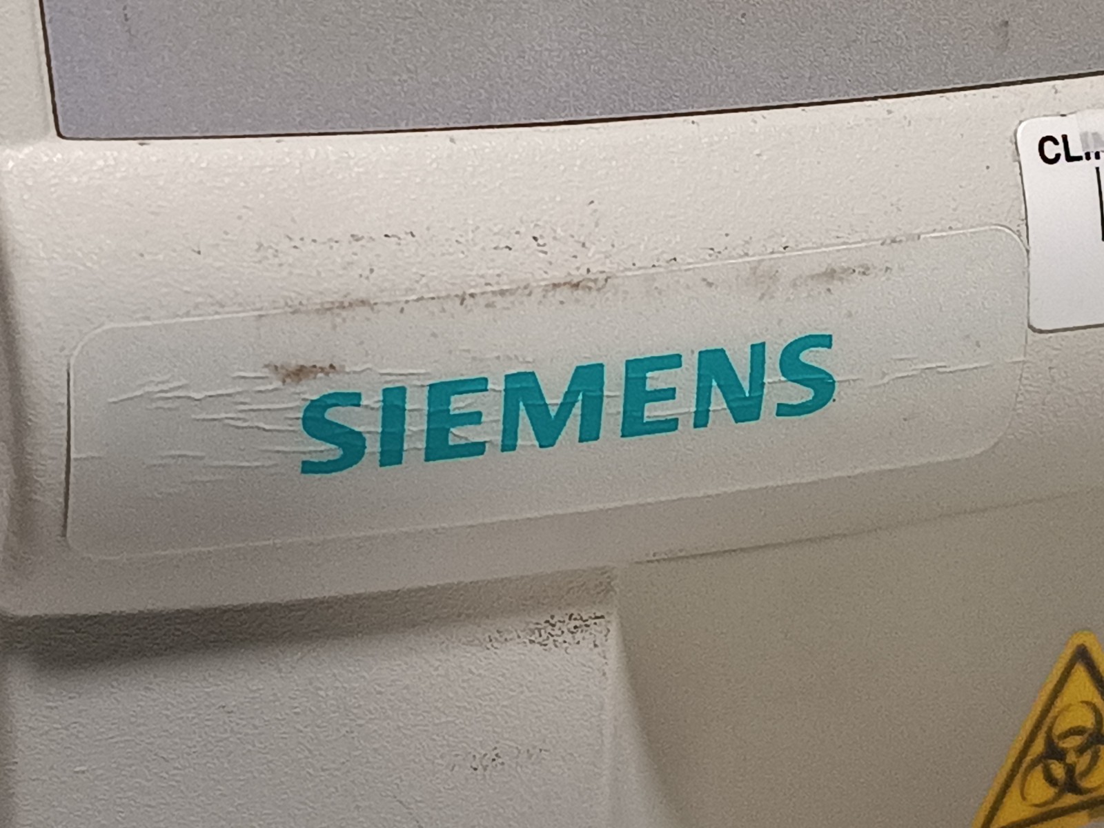 Siemens / Dade Behring PFA-100 platelet function analyzer lab device, made in US