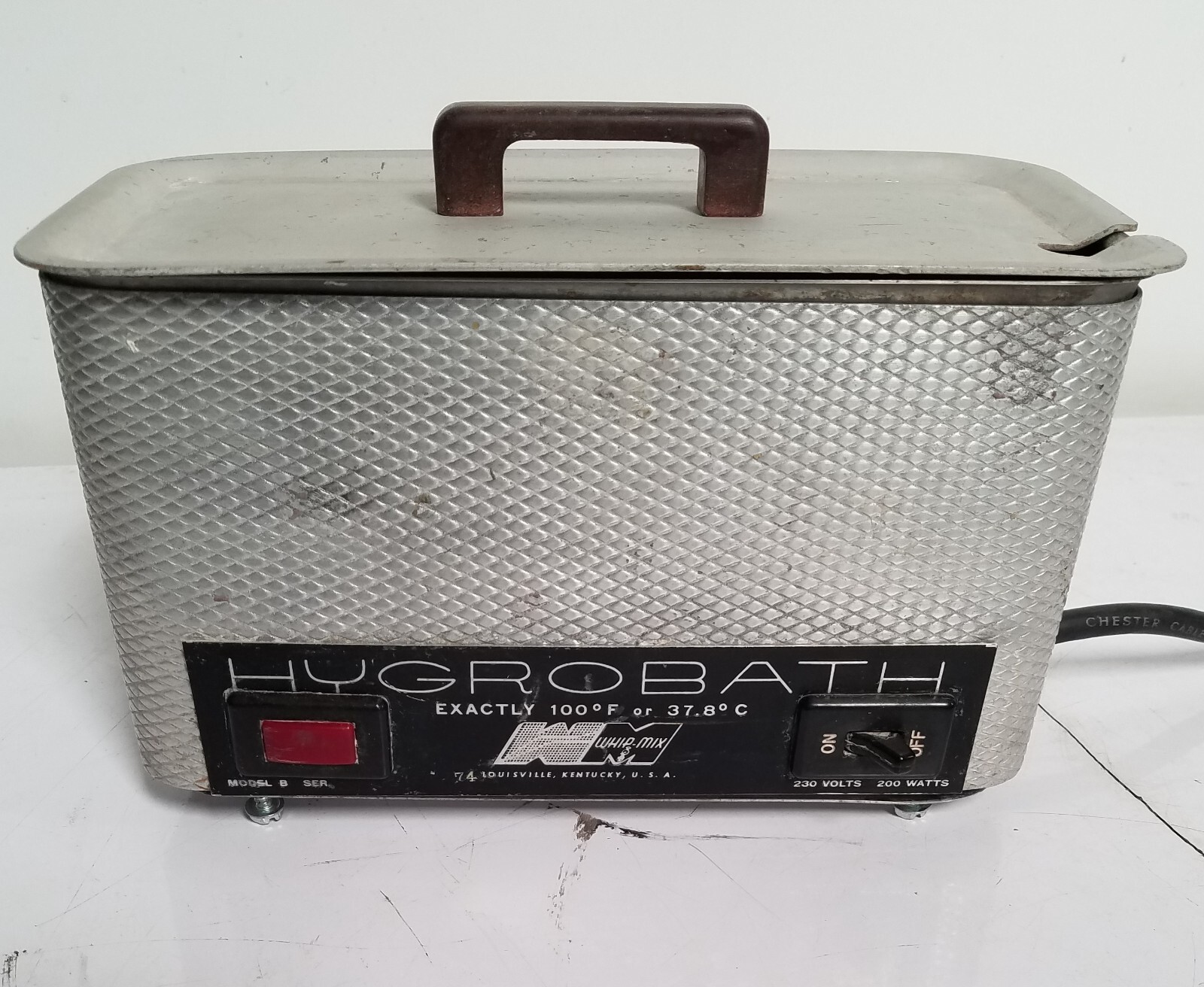 Whip-Mix Model B Dental Hygrobath 8.5″x 4.5″x 3″ 100F/38C