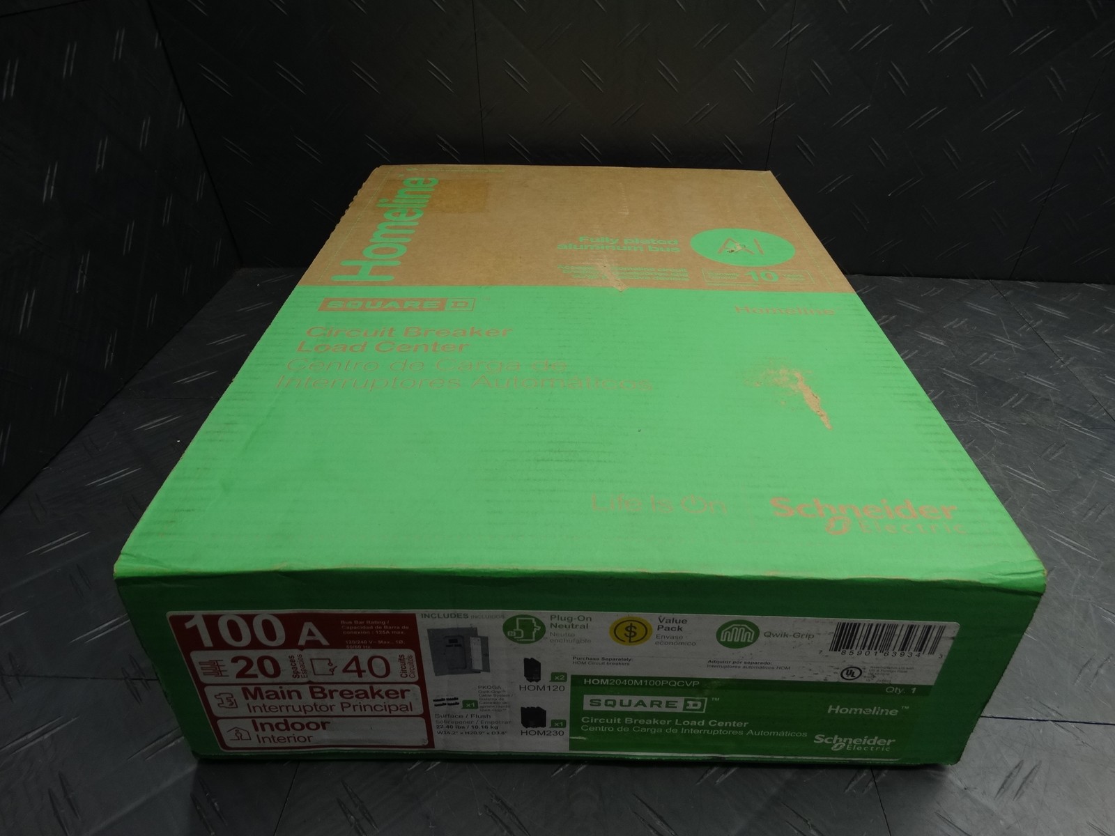 Square D Homeline 100A 20-Space 40-Circuit Indoor Main Breaker Plug-On Neutral