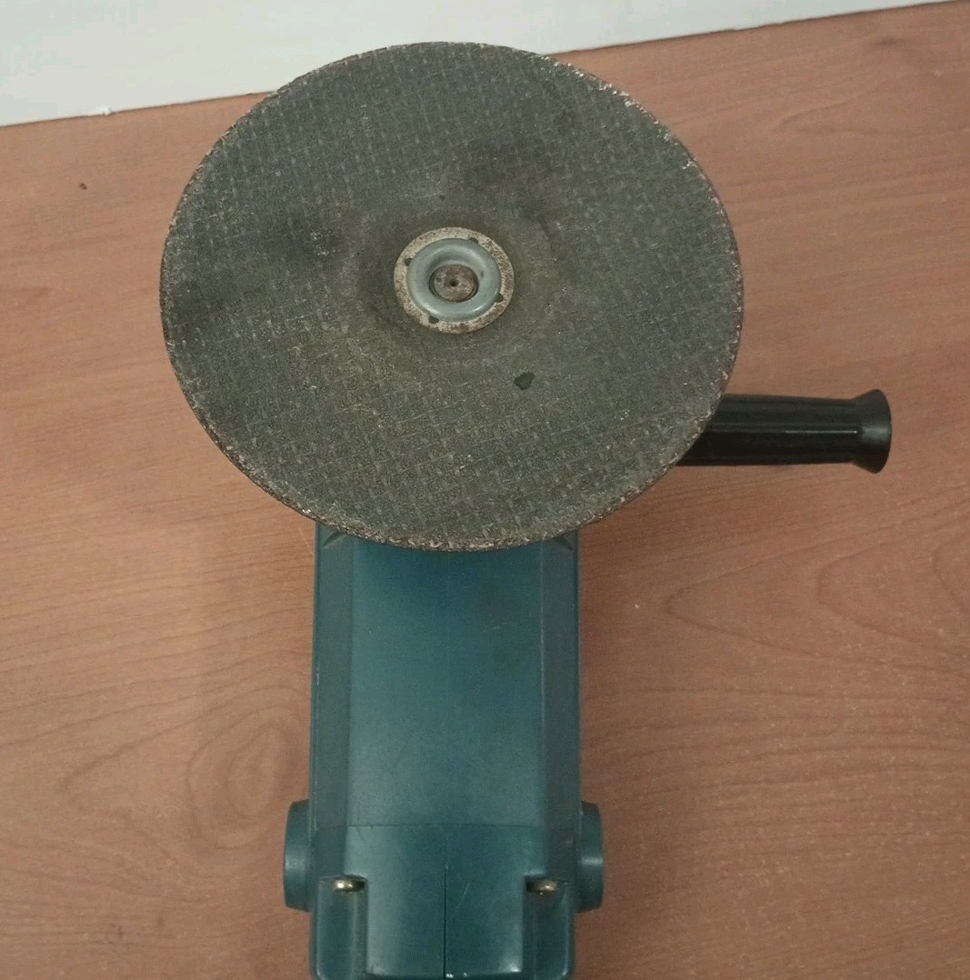 Matco 7″ Sander, Polisher Model 7002 SP 115V 2400/3500 RPM