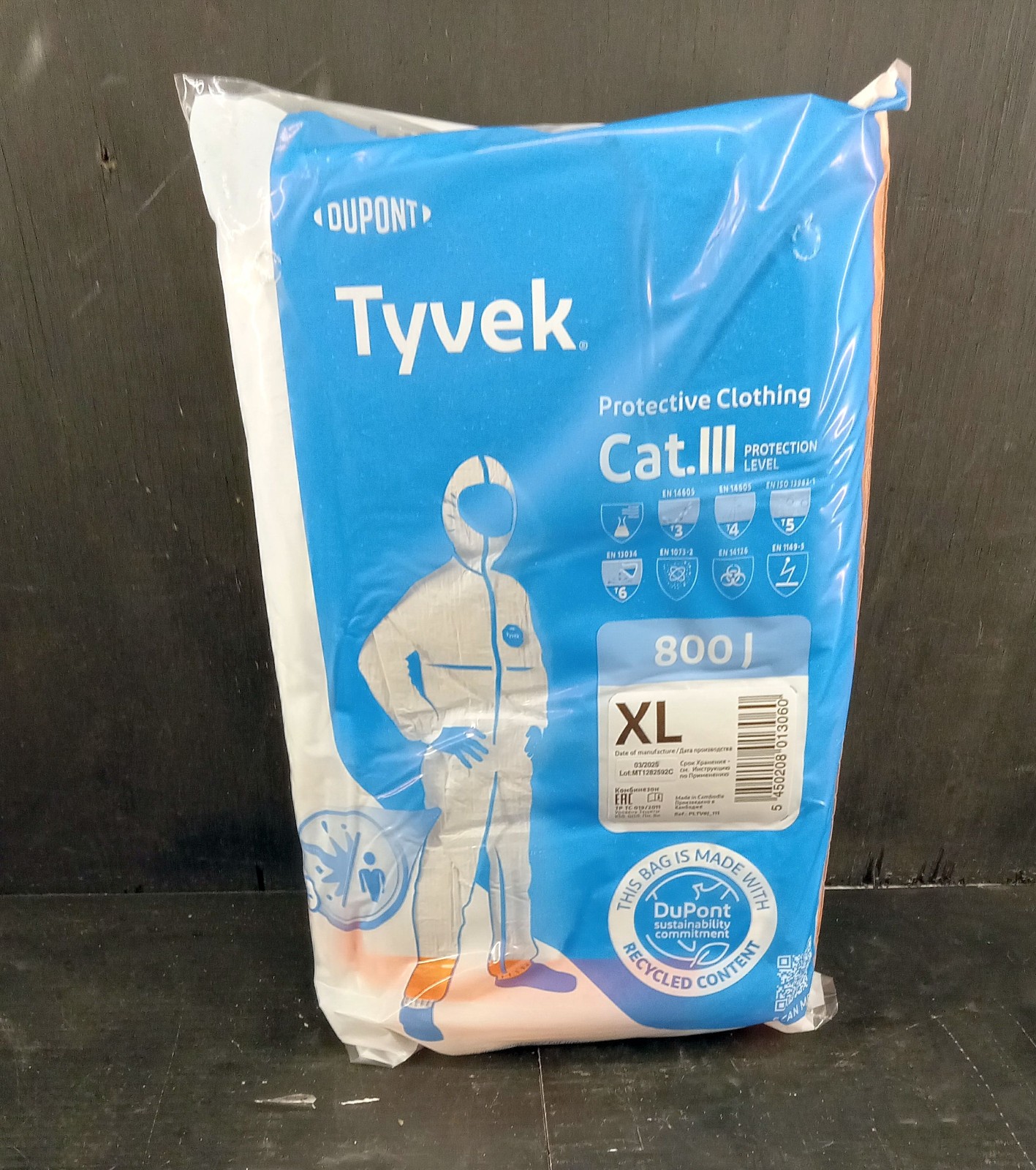 1 NEW DUPONT TYVEK 800J XL CAT. III PROTECTIVE CLOTHING NNB ***MAKE OFFER***