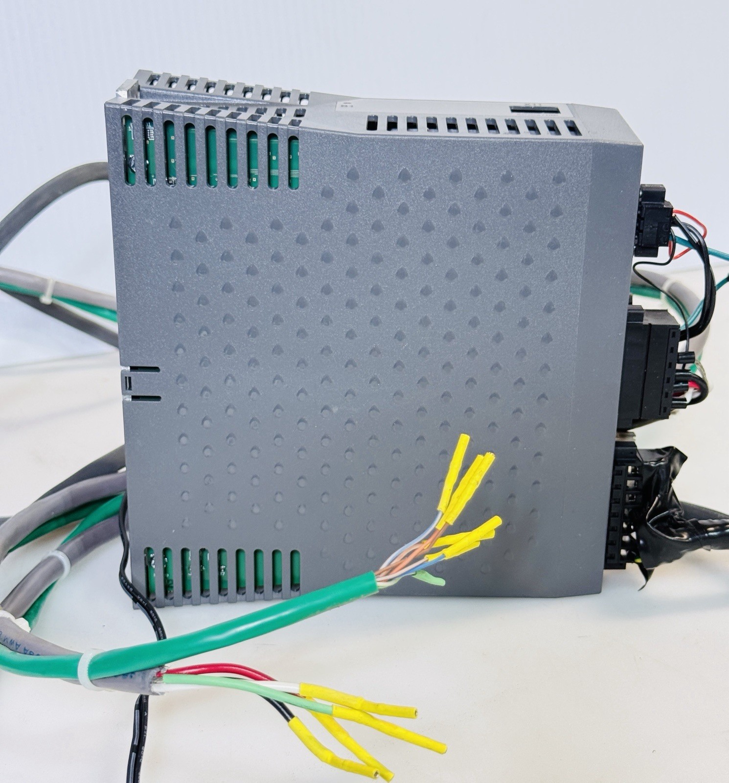Kollmorgen AKD-B00606-NBAN-0000 Servo Drive