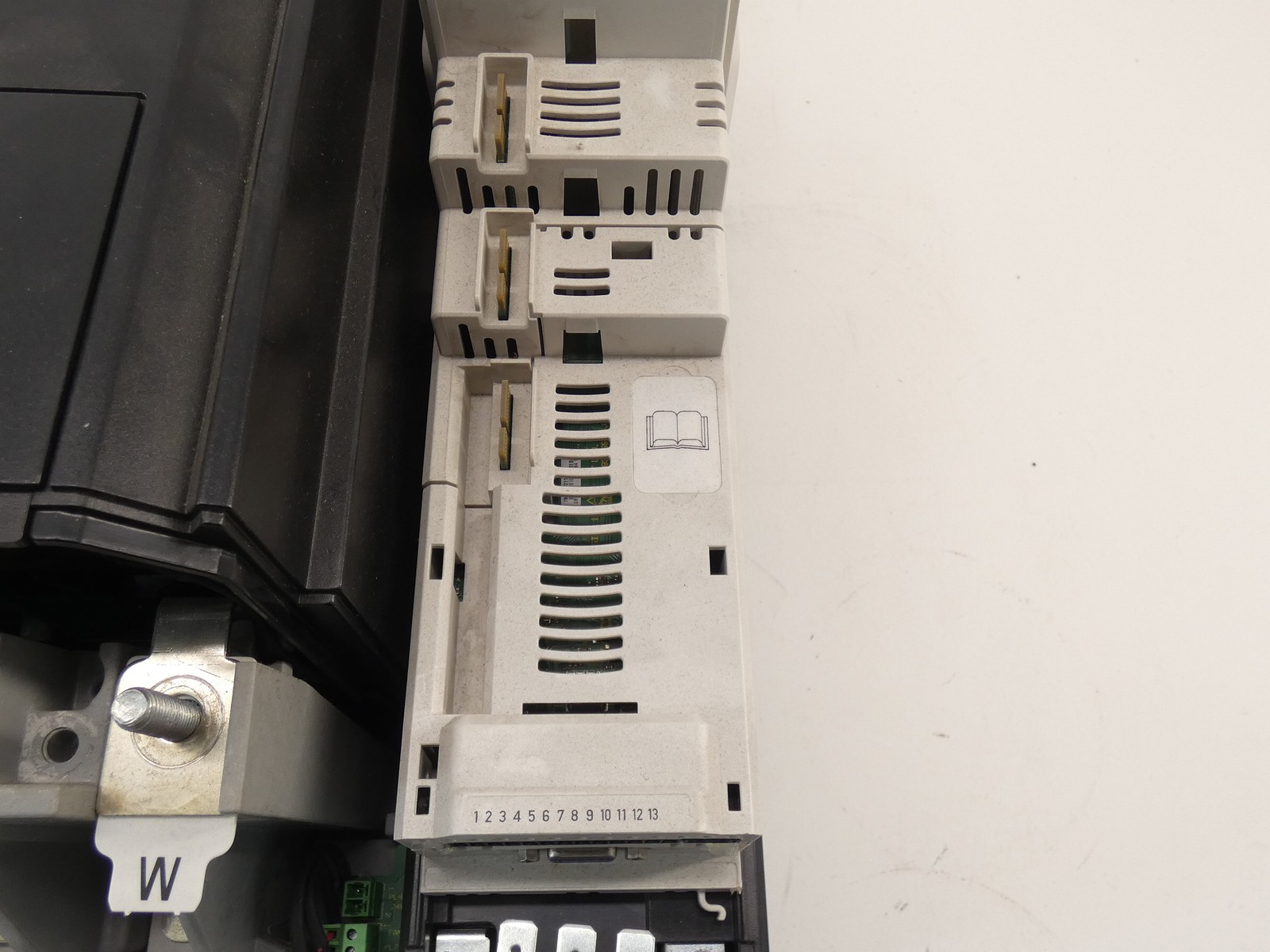 Control Techniques M702-074 00770 A 60HP Unidrive 0-480V 50-550Hz 77-94A