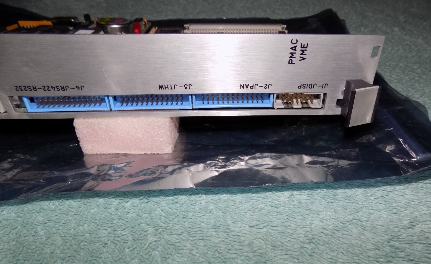 New Delta Tau PMAC VME 4 Axis Controller with 4-Axis Auxiliary PCA Board VXI