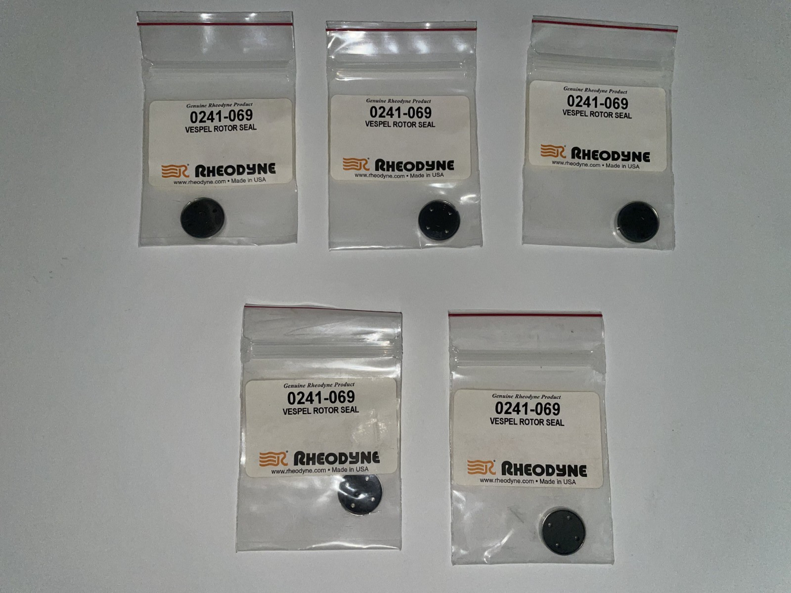 VESPEL ROTOR SEALS, LOT OF 5 (3 New/2 Used?), Rheodyne 0241-069, Lab Parts Seal