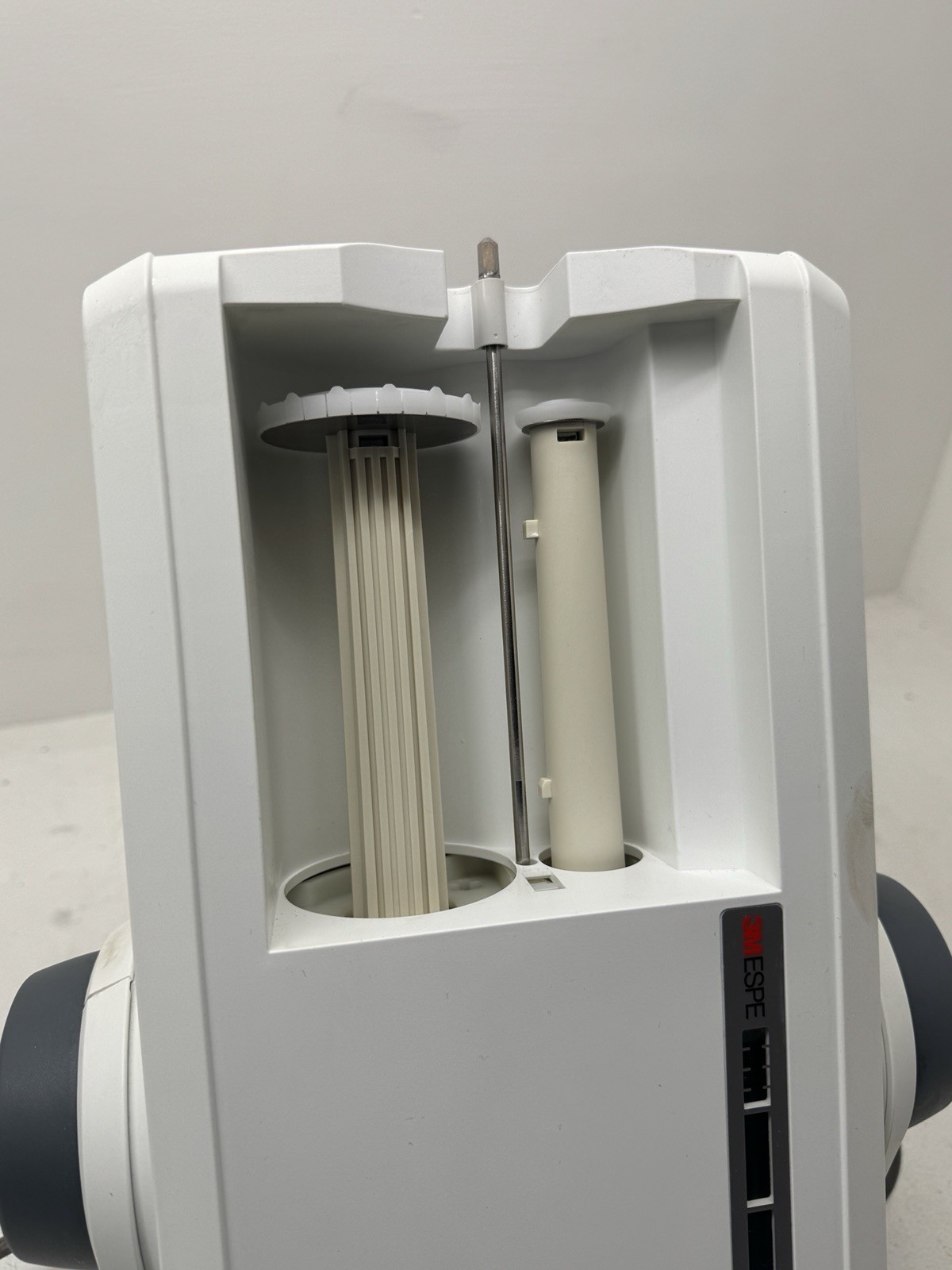 3M ESPE Pentamix Lite Automatic Mixing Unit