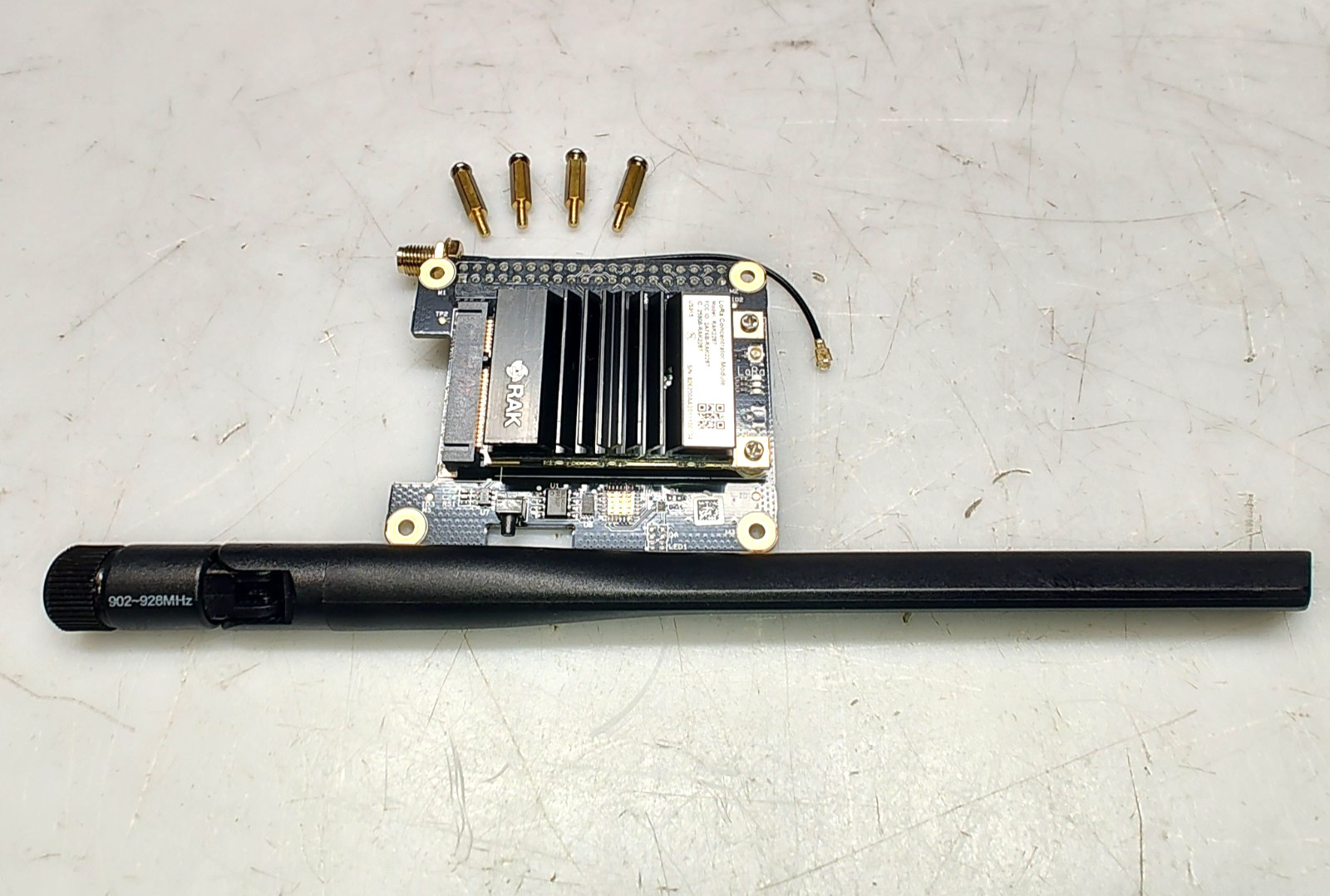 RAK2287 LoRa Concentrator Module 915MHz North America with Pi Hat, Antenna, Jack
