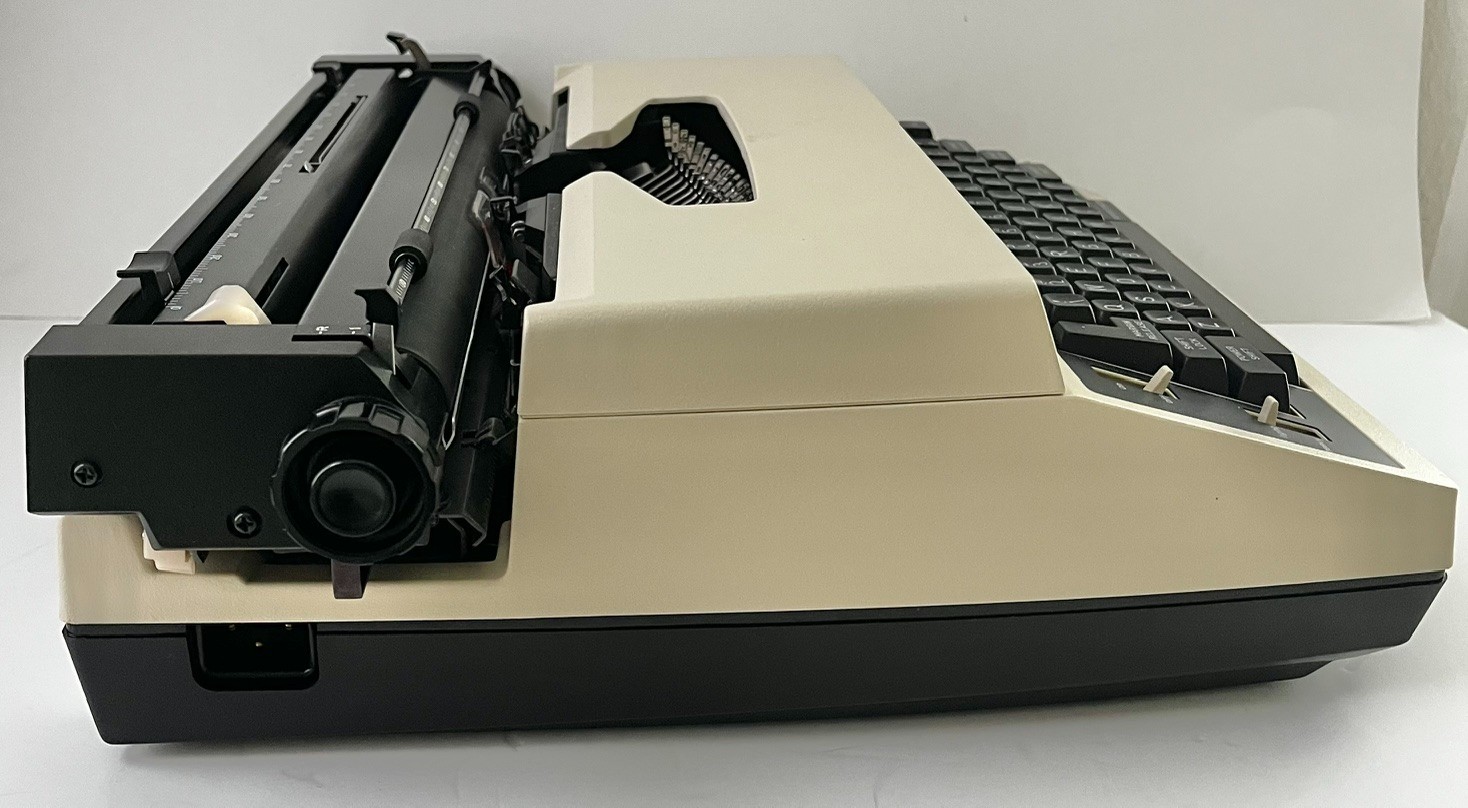 Brother Electric Typewriter w/ Case – Serviced & Ready to Type