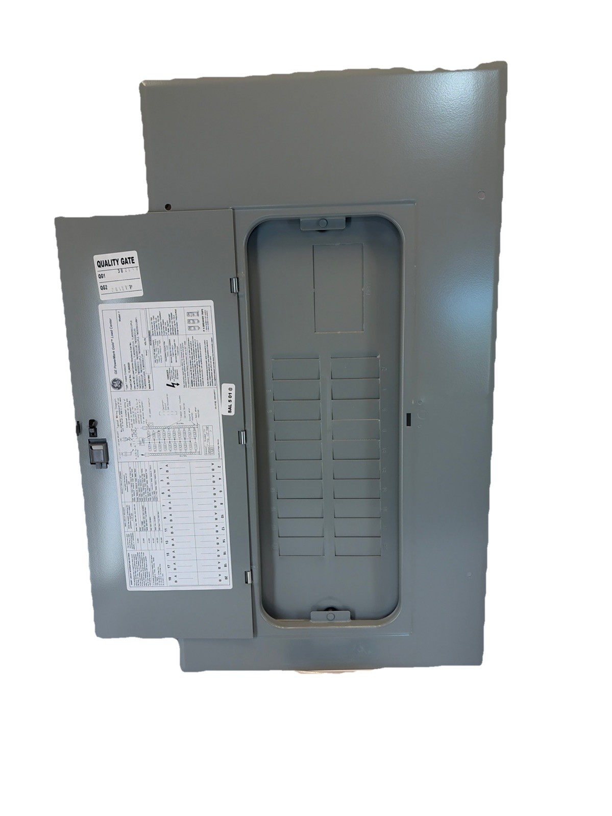 GE 200AMP 20/40 Indoor Main Breaker Load Center TM2020CCUBK1 Value Pack