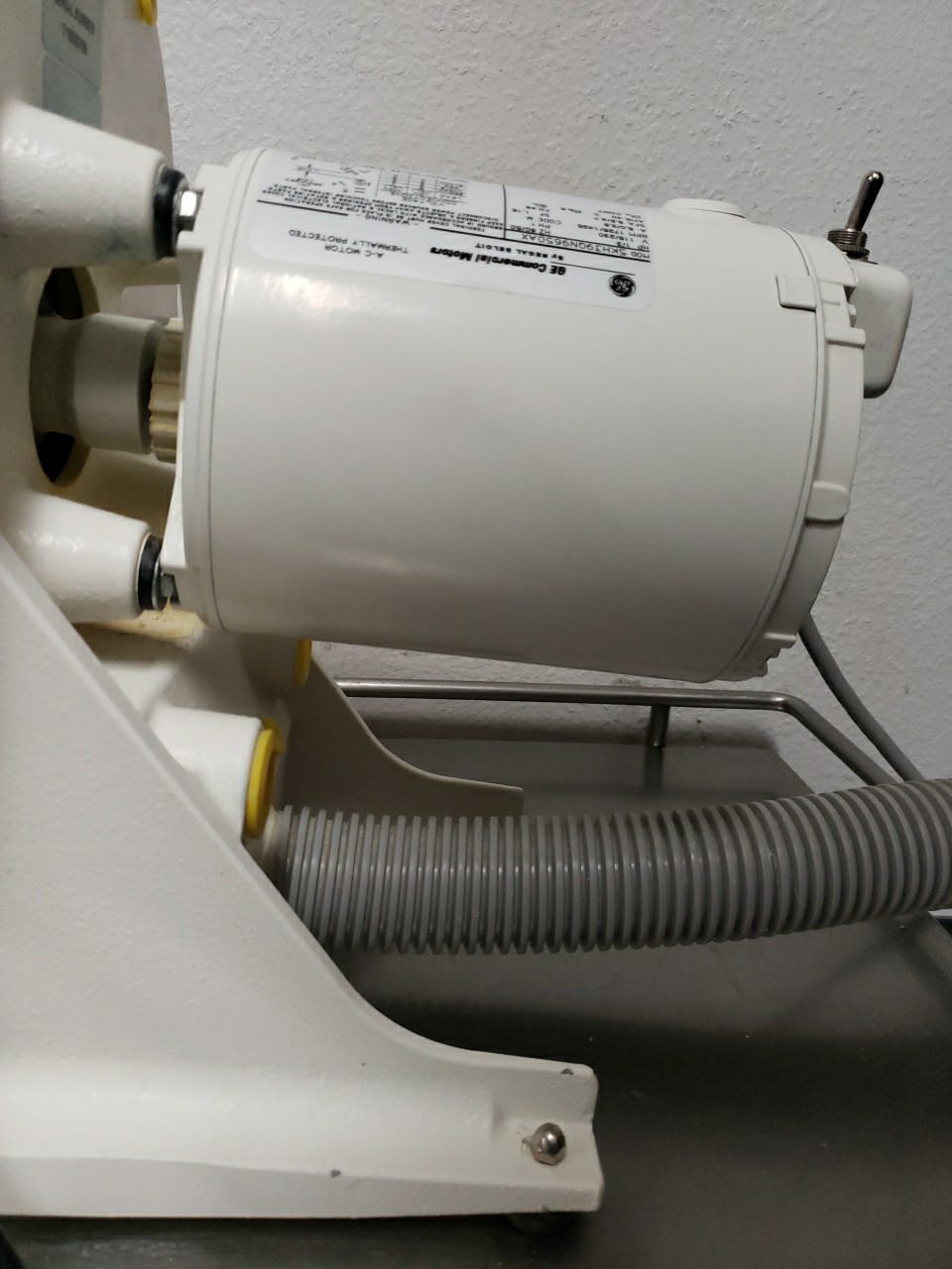 Whip Mix 10” Model 1/3 Horsepower Dental Lab Wet Model Trimmer