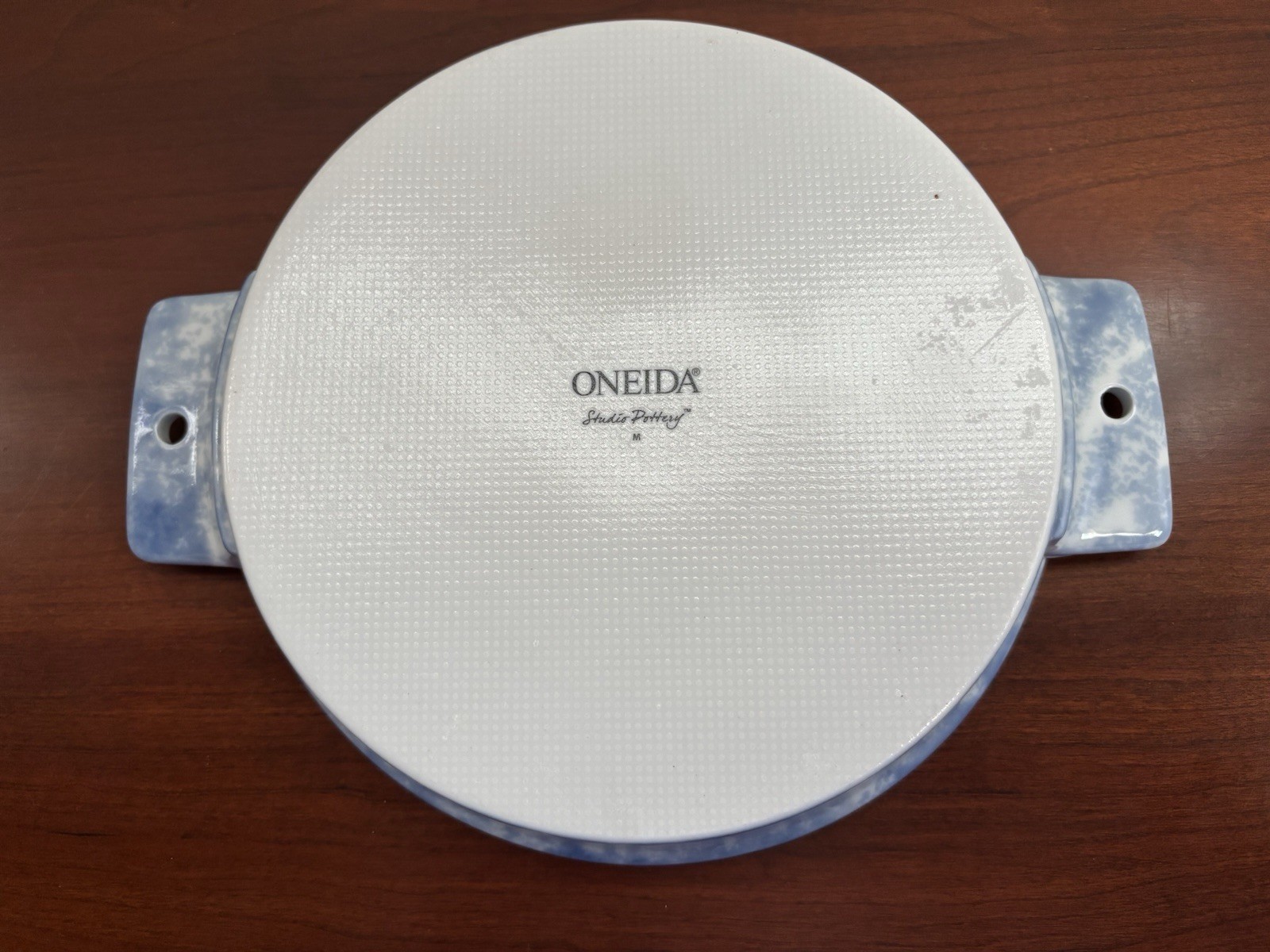 Oneida Studio Pottery Light Blue Spongeware Porcelain Bowl Dish