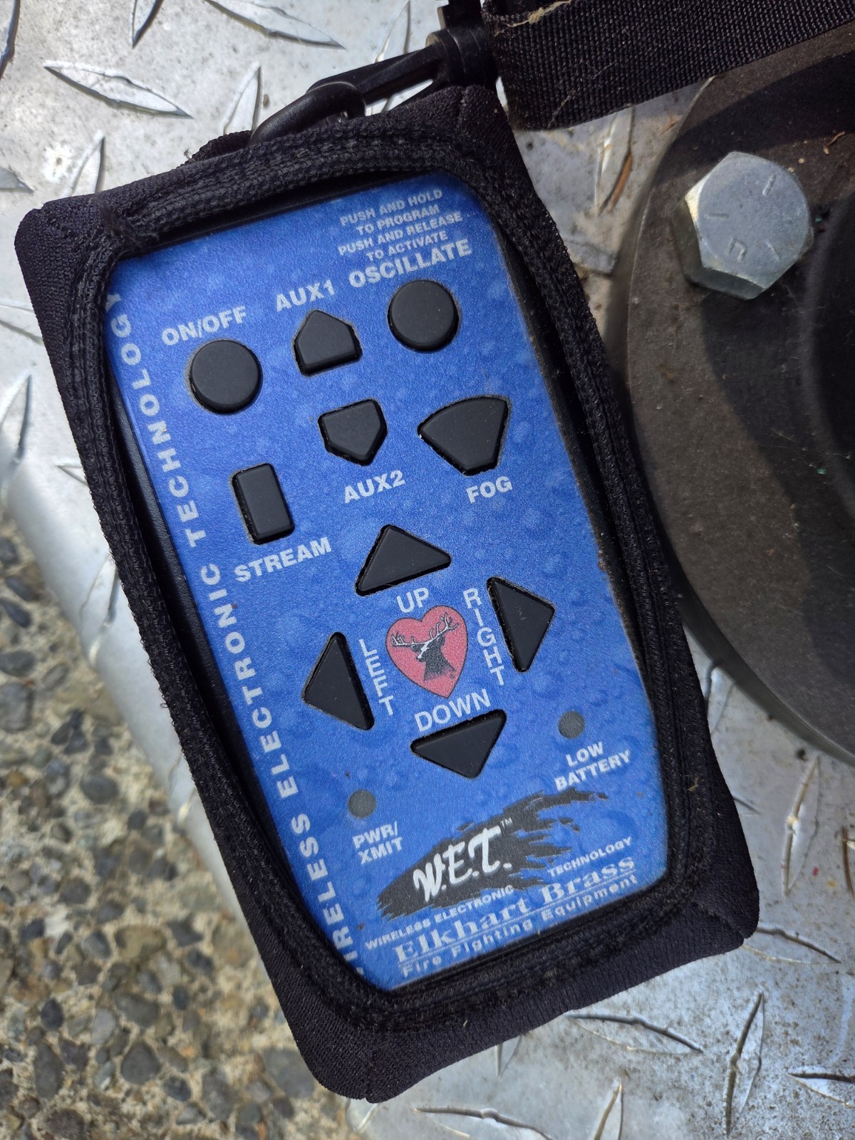 Elkhart Brass X Stream Stinger 8297 w/ Elkhart SM-1250E Nozzle, Wireless Remote