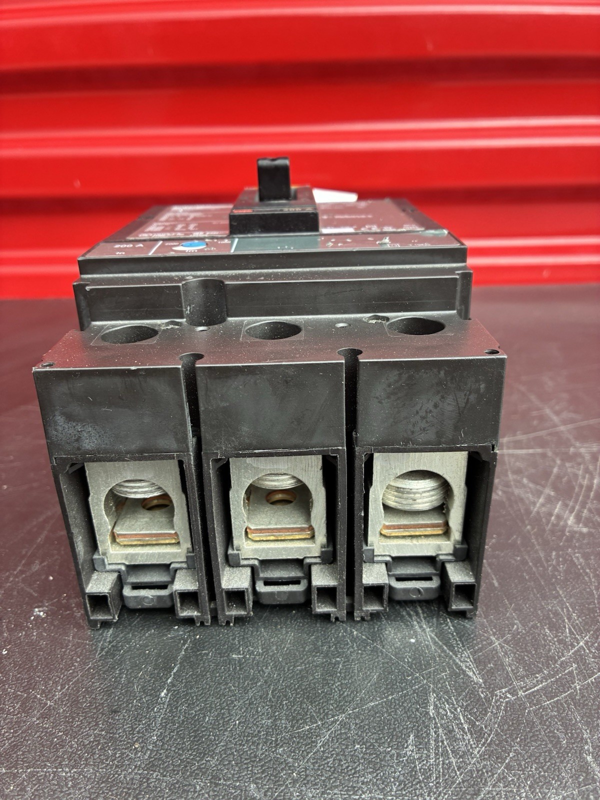 JDL36200 Square D Circuit Breaker 3-Pole 200A 240V/480V/600V
