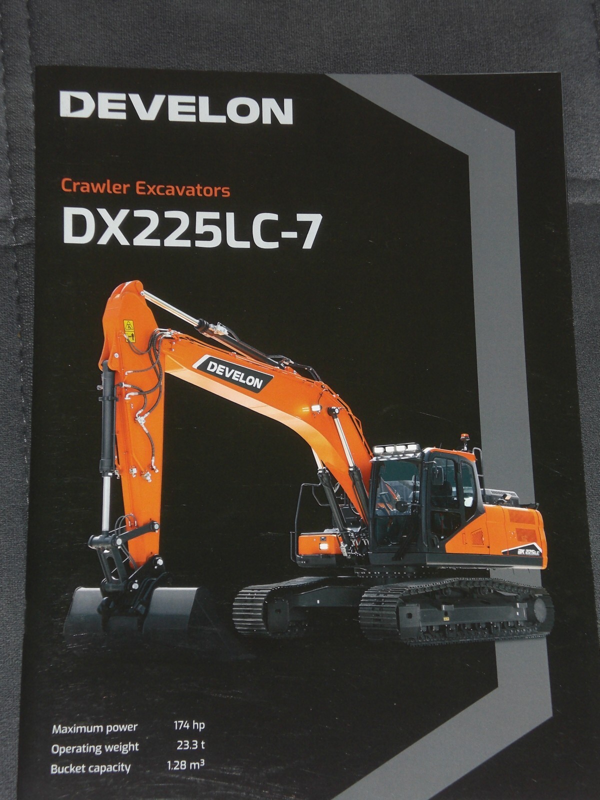 DEVELON Crawler Excavator DX225LC-7 Brochure from 08/2023 in English (B 221)