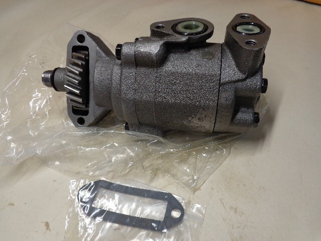 Piston Hydraulic Pump Fits Ford Jubilee NAA 600 700 800 900 2000 Tractor NAA600D