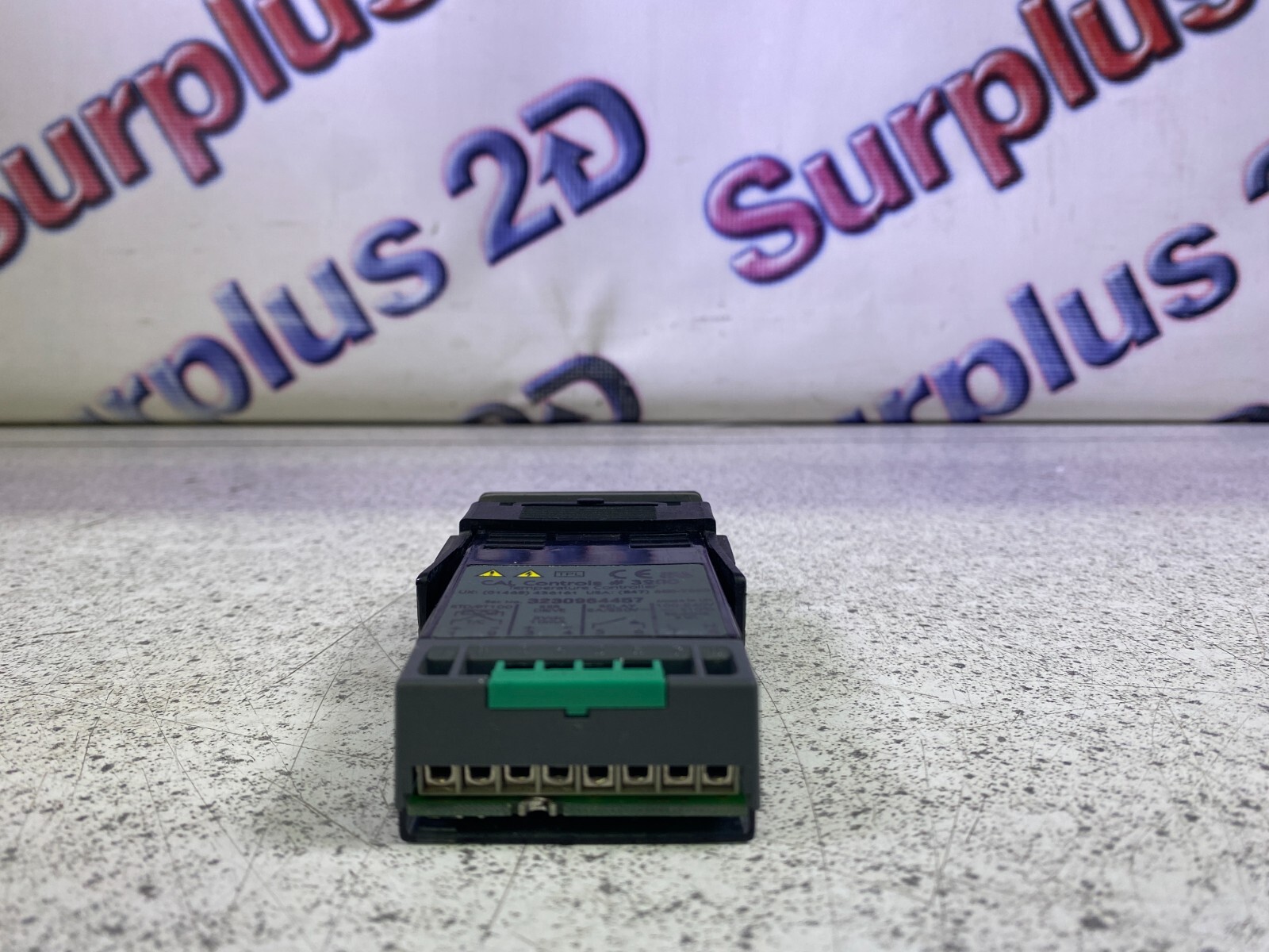CAL Controls 3200 Temperature Controller