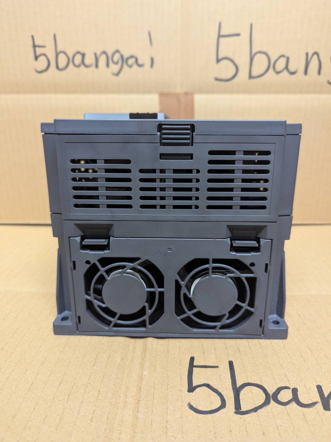 Mitsubishi FR-E720-5.5K FREQROL-E700 Small Inverter Removed From Working Machine