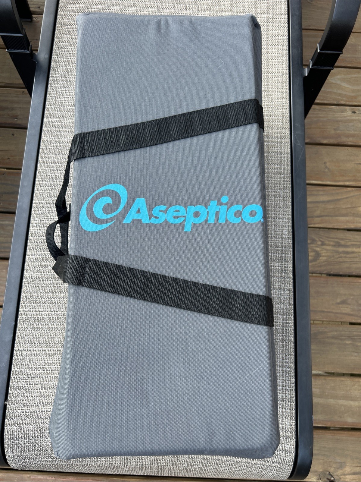 Aseptico ADU-04ST DentalControlUnit PneumaticAirFootPedalGauge StandHoses Case