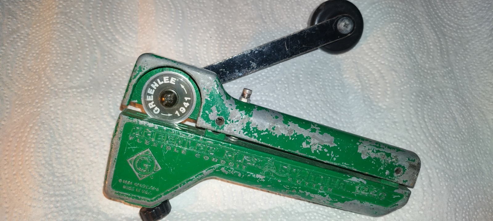 GREENLEE Flex Splitter Flexible Conduit Cutter Tool 1941