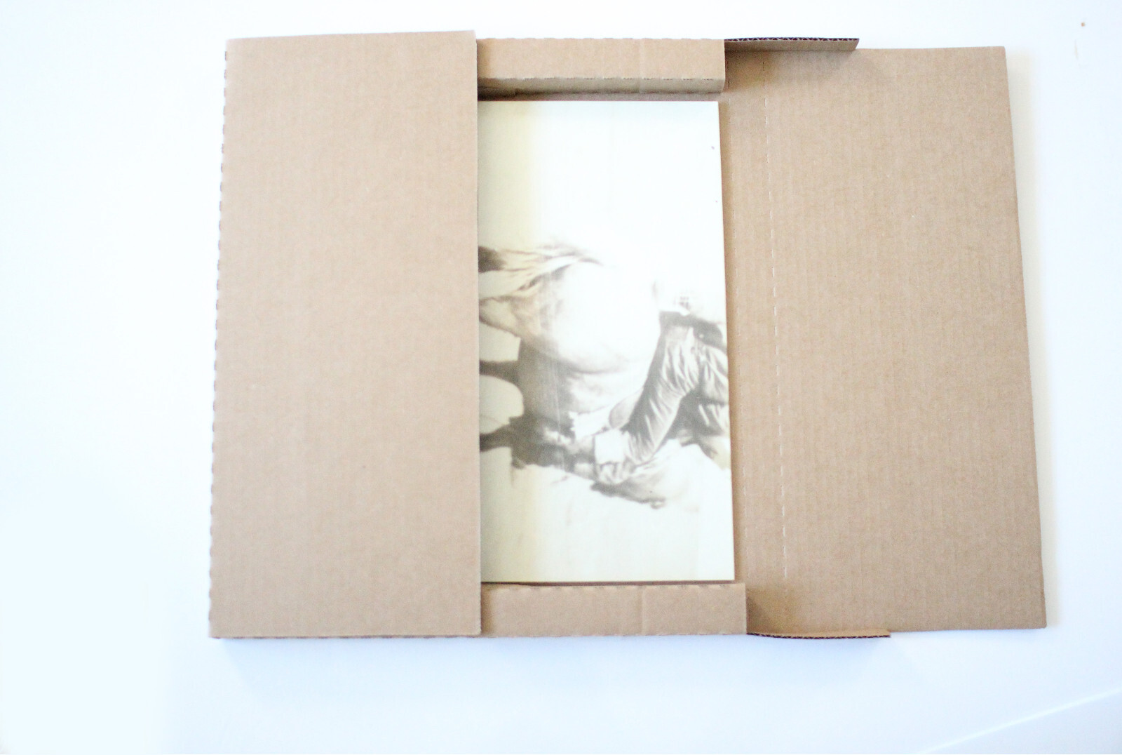 Record Mailer for 12″ vinyl – holds 1-5 records (DOESN’T DAMAGE CORNERS)