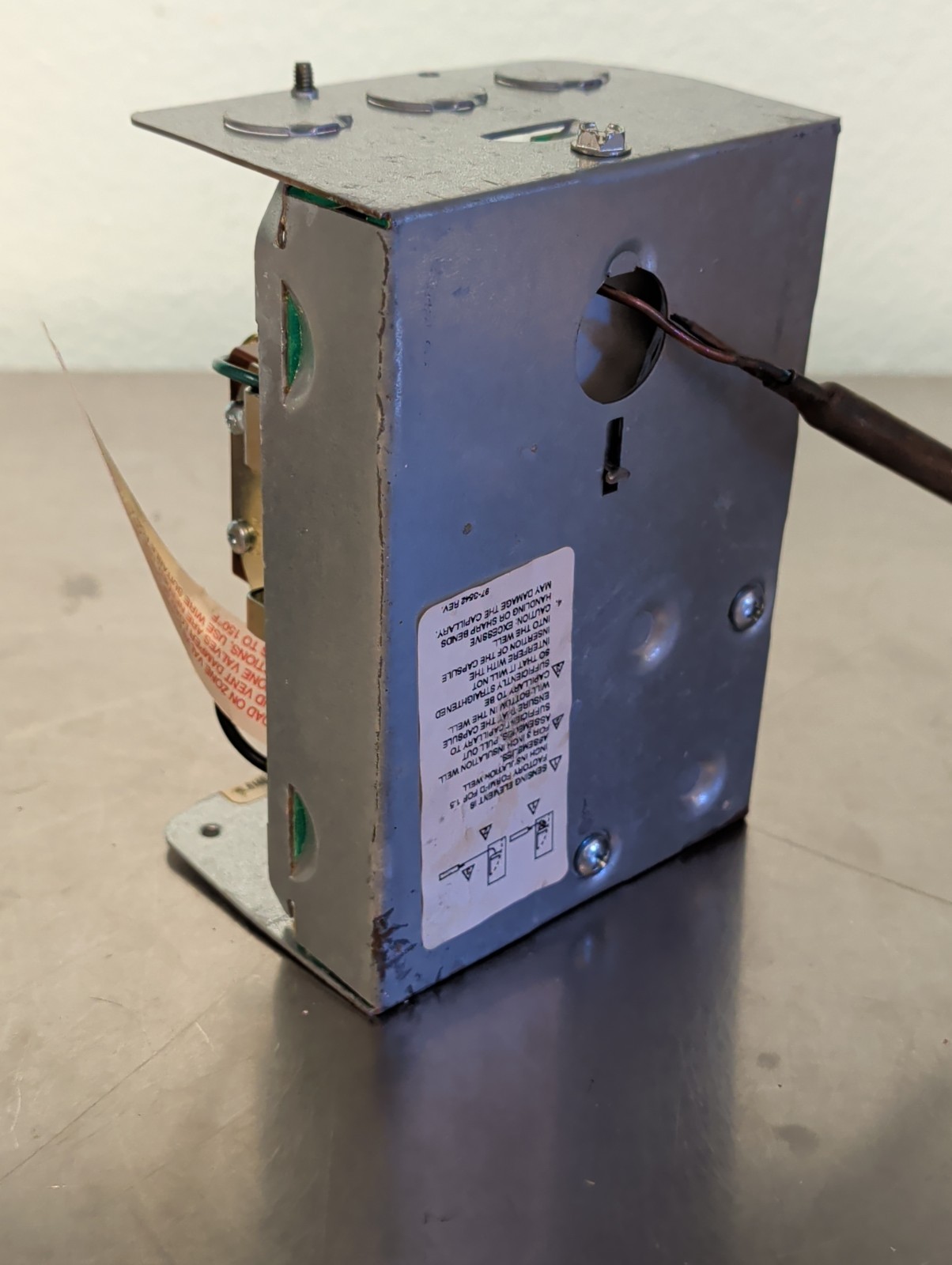 Resideo High Limit Vert Mount Aquastat Relay w/ 50VA Transformer L8148E1299 3