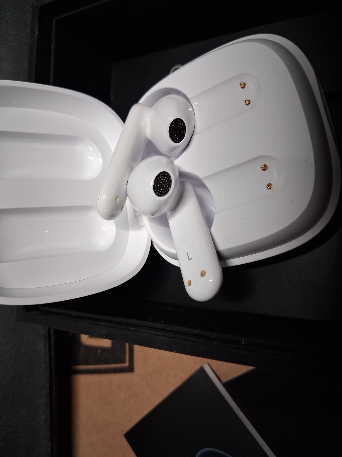 Timekettle WT2 Edge Translator Earbuds 40 Languages & 93 Accent (OFFLINE) White