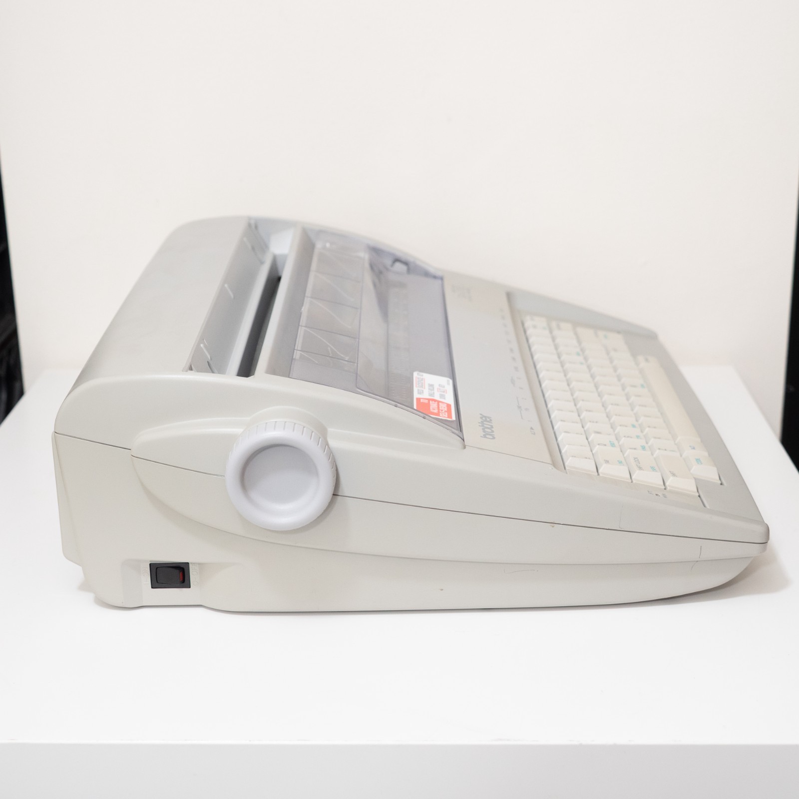 Brother Correctronic GX-6750 Vintage 1990s Electronic Daisywheel Typewriter