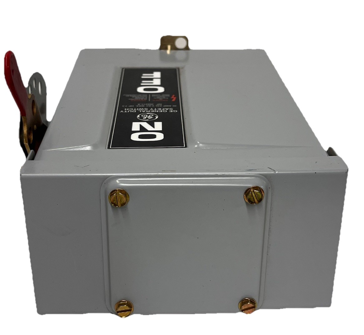 General Electric TGN3321R Non-Fusible Safety Switch 240VAC 30A 3P 3W NEMA 3R