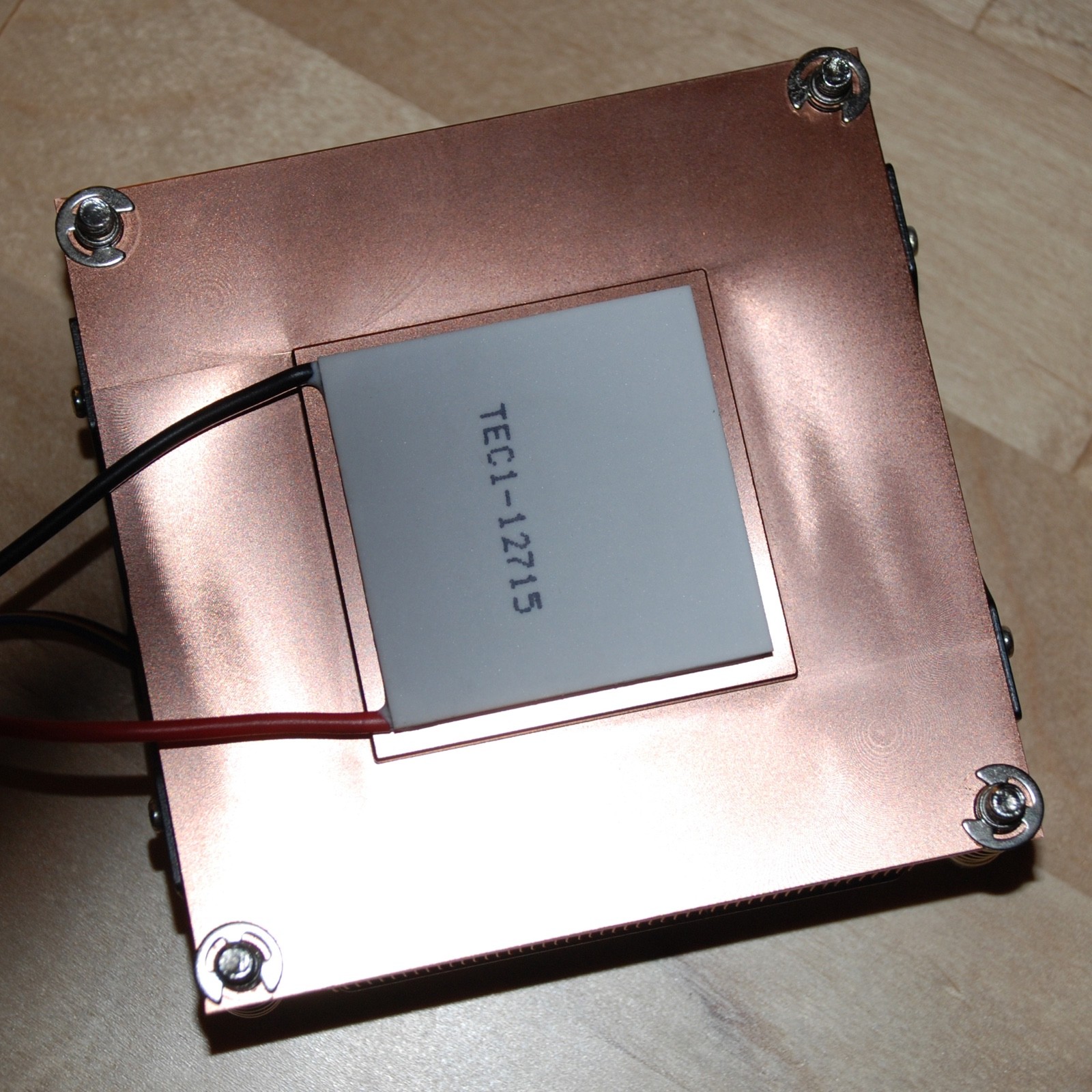 TEC1-12715 Heatsink Thermoelectric Cooler Cooling Peltier Plate Module True 15A