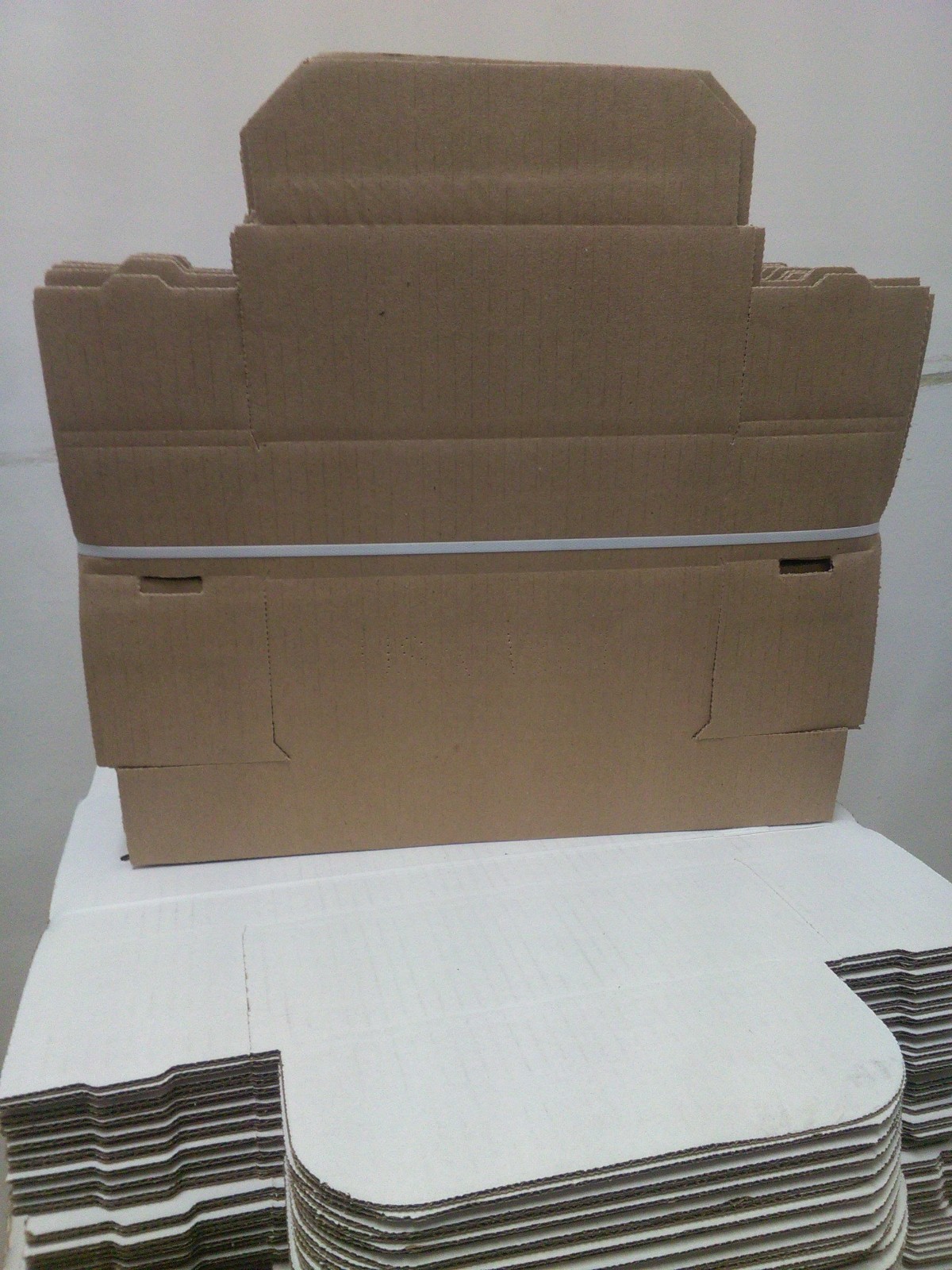 9x6x5 White Corrugated Shipping Mailer Packing Box Boxes 9″ x 6″ x 5″ 50/bundle