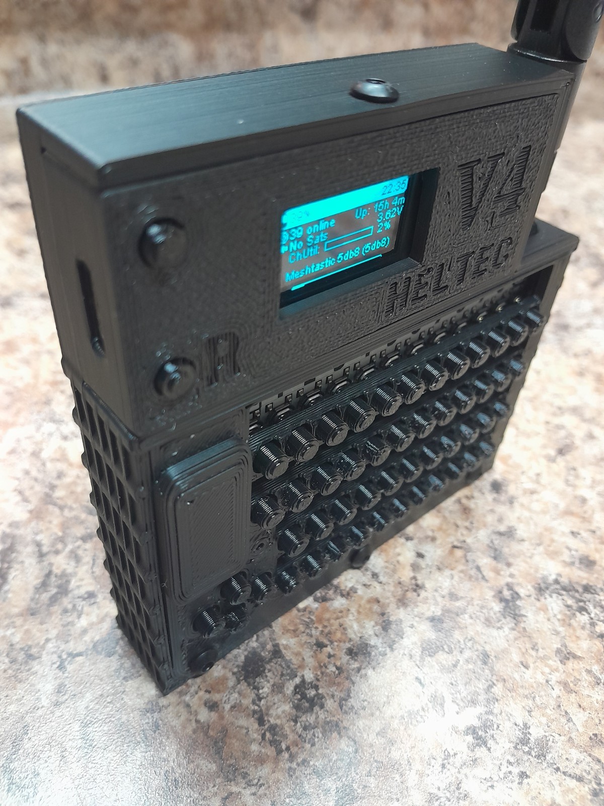 Meshtastic STAND ALONE node READY TO USE Heltec V4 3000mah battery BLACK