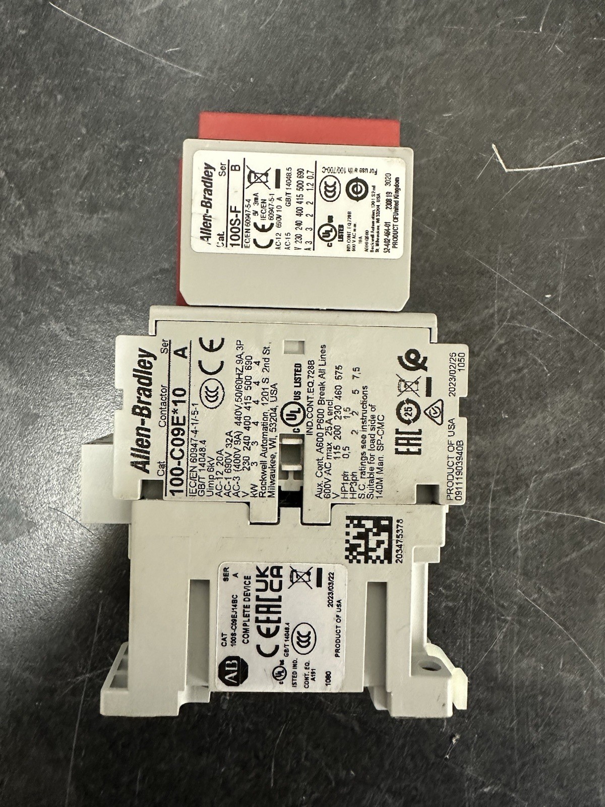 ALLEN BRADLEY 100S-C09EJ14BC SAFETY CONTACTOR 9A RELAY GUARDMASTER 24V 1NO 4NC
