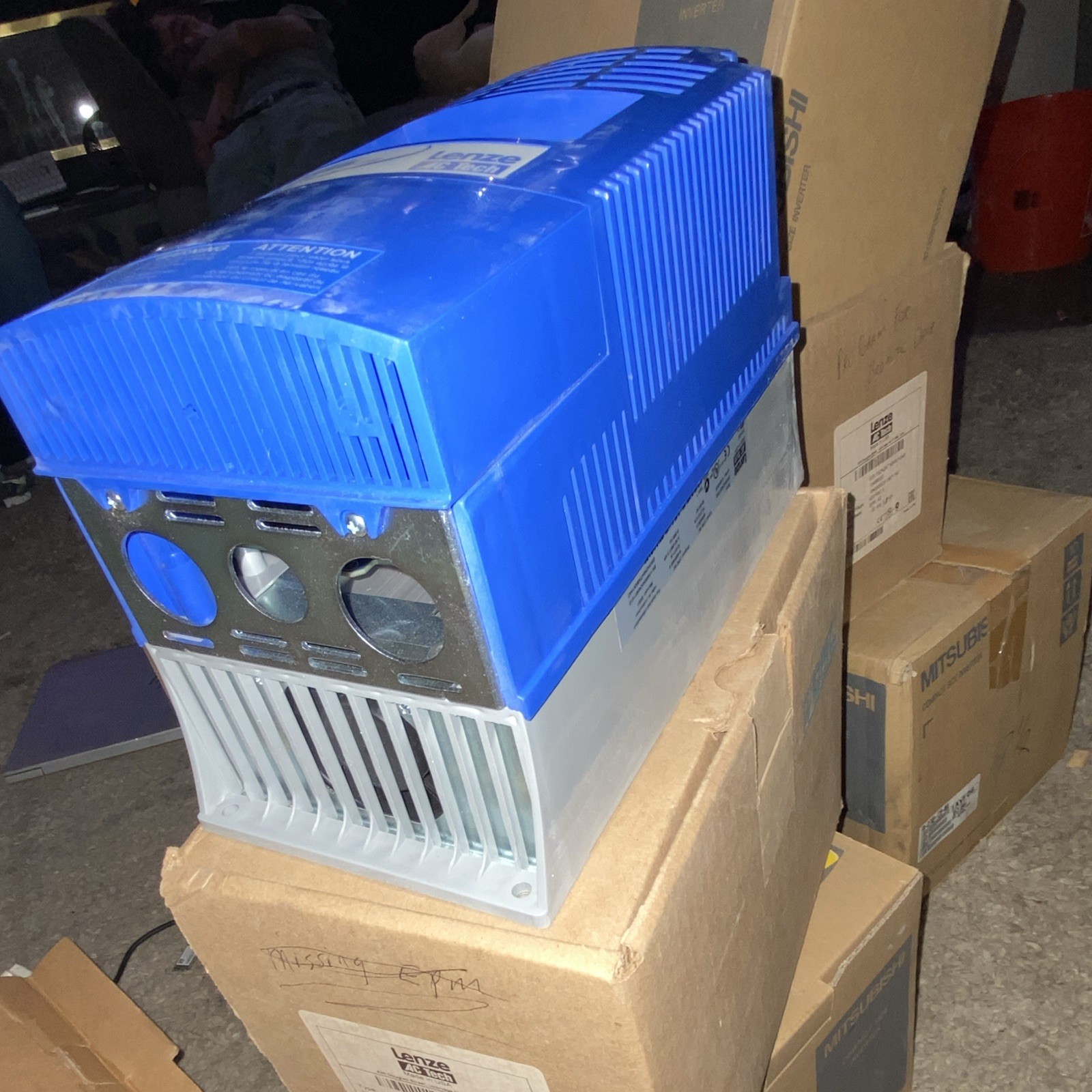 Lenze AC Tech SMVector VFD ESV751N04TXB 0.75kW 1HP 400/480V 3-Phase