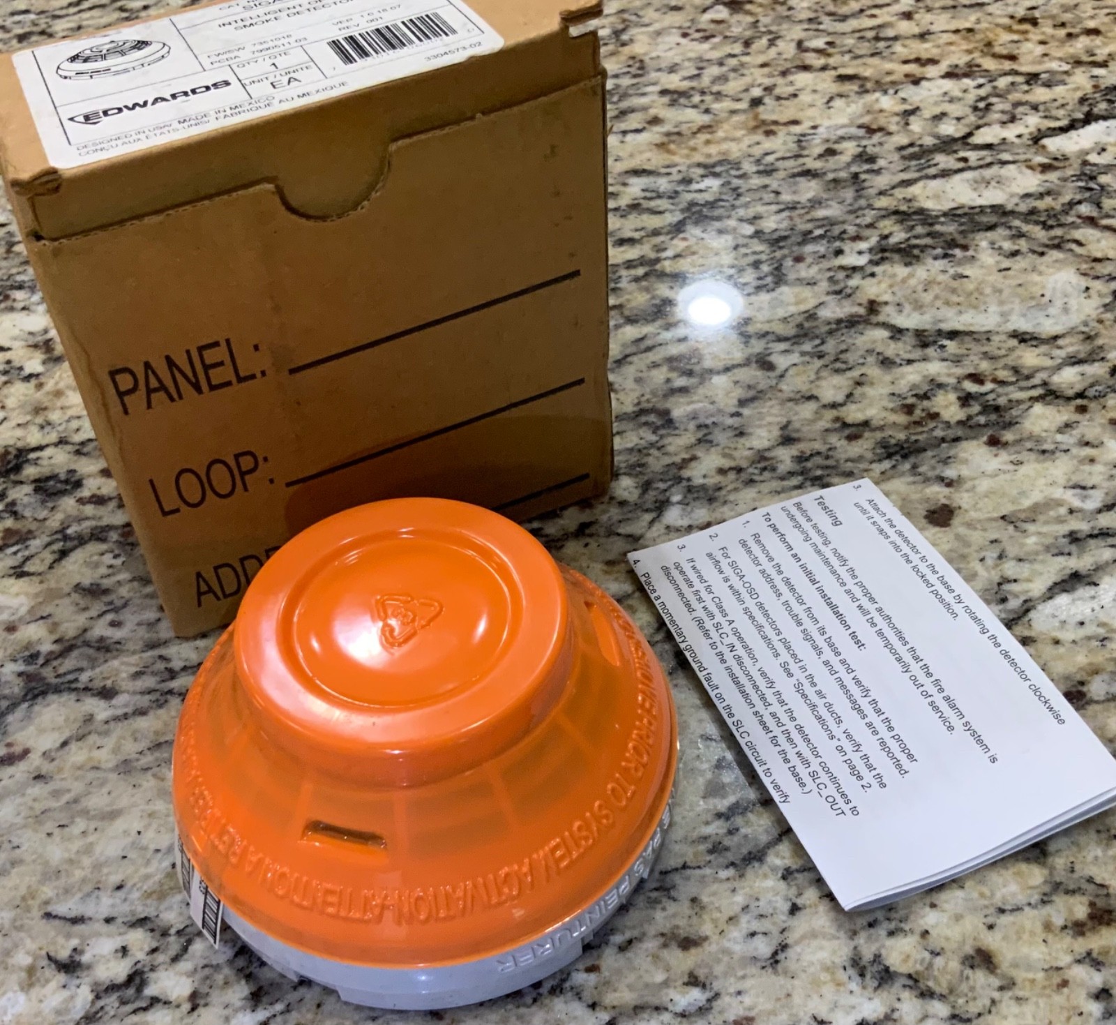 Edwards SIGA-OSD Intelligent Optical Smoke Detector White New in Open Box