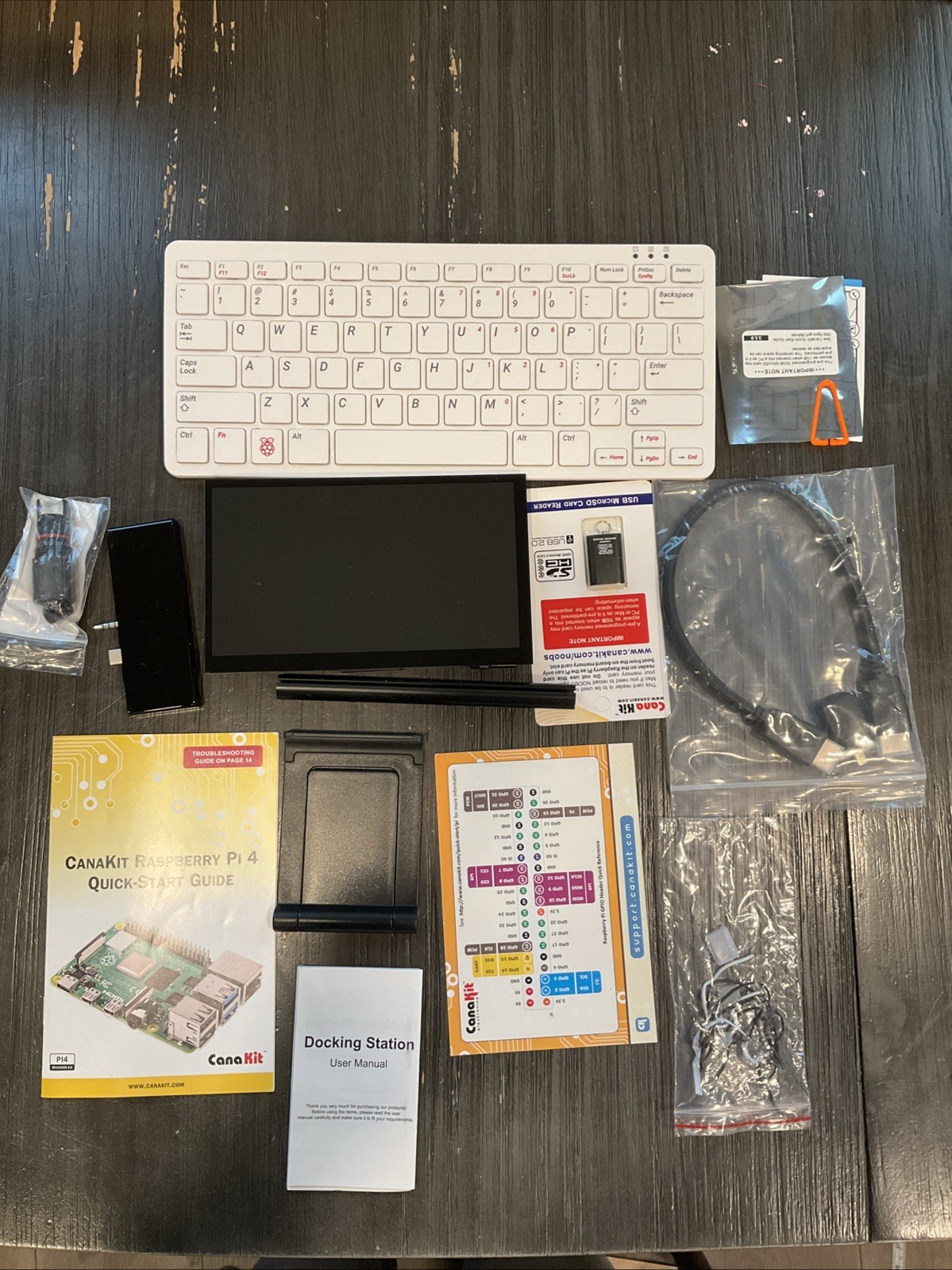 Ingcool 7DP-CAPLCD 7″ HDMI LCD Capacitive Touchscreen IPS Display w/ Keyboard