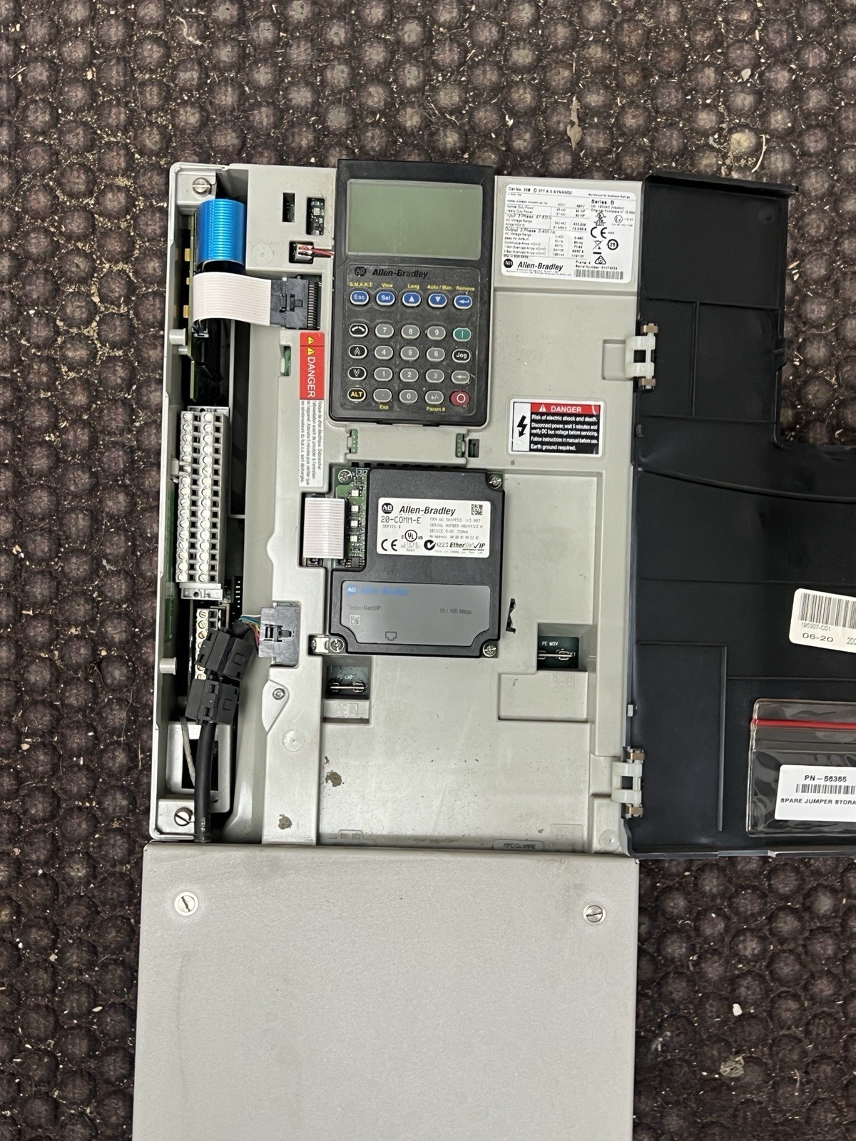 20BD077A0AYNAND0-B Allen-Bradley 77A 480V 60HP Powerflex 700 W/20-COMM-E TESTED