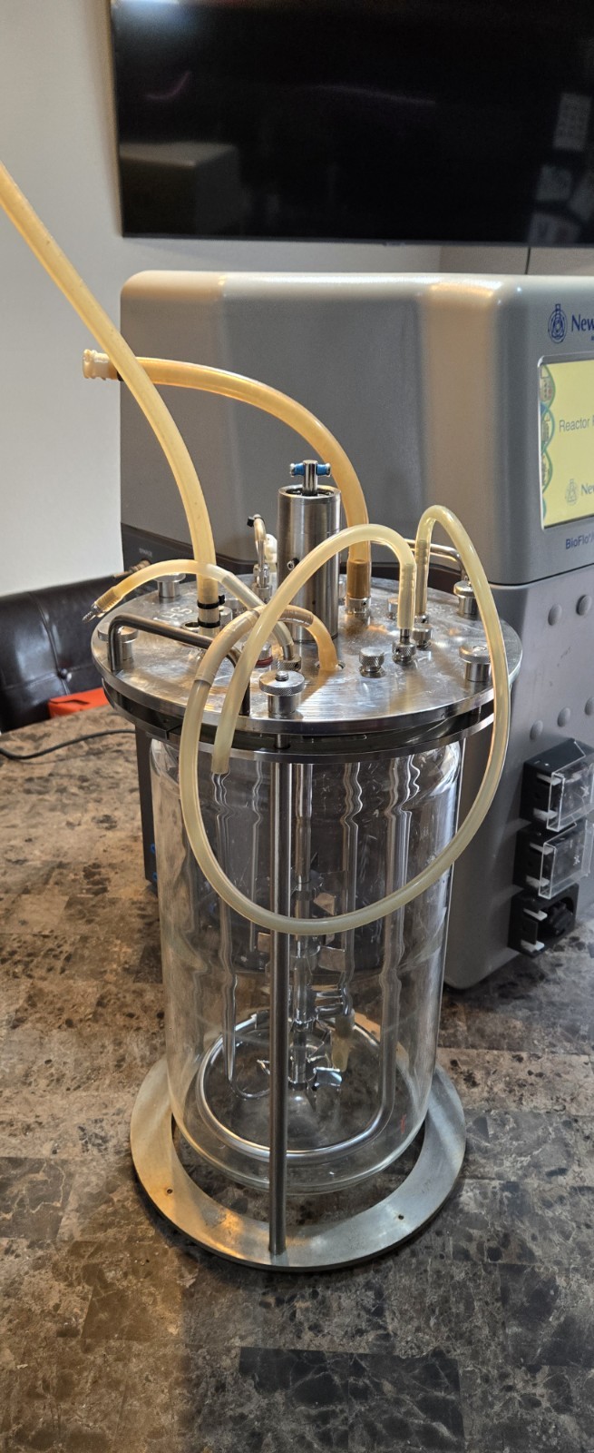 Eppendorf BioFlo/Celligen 115 Bio Reactor W/ 10L Reaction Vessel