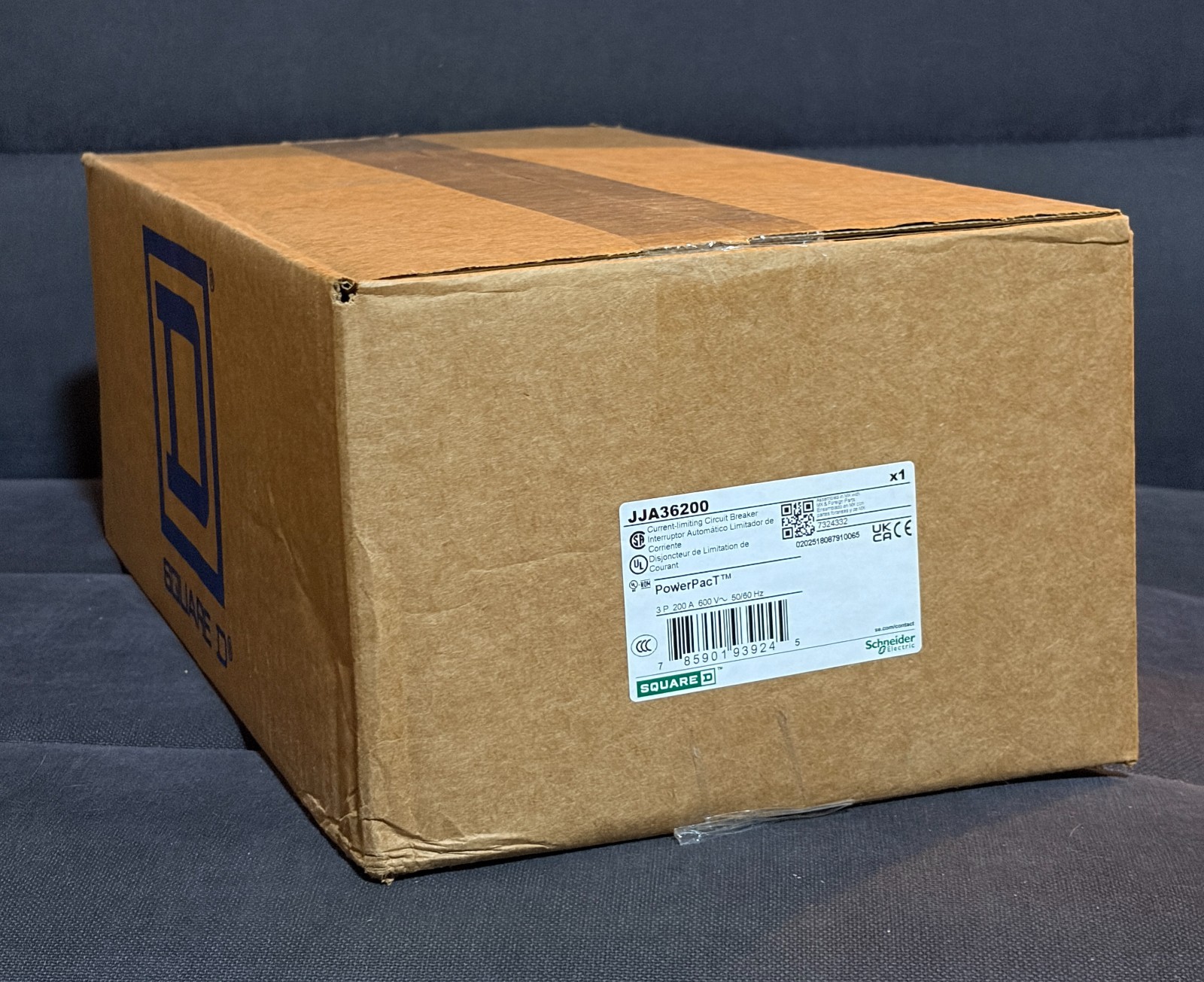 New Square D JJA36200, 200A, 3 pole, 600VAC, 25kA Circuit Breaker Schneider