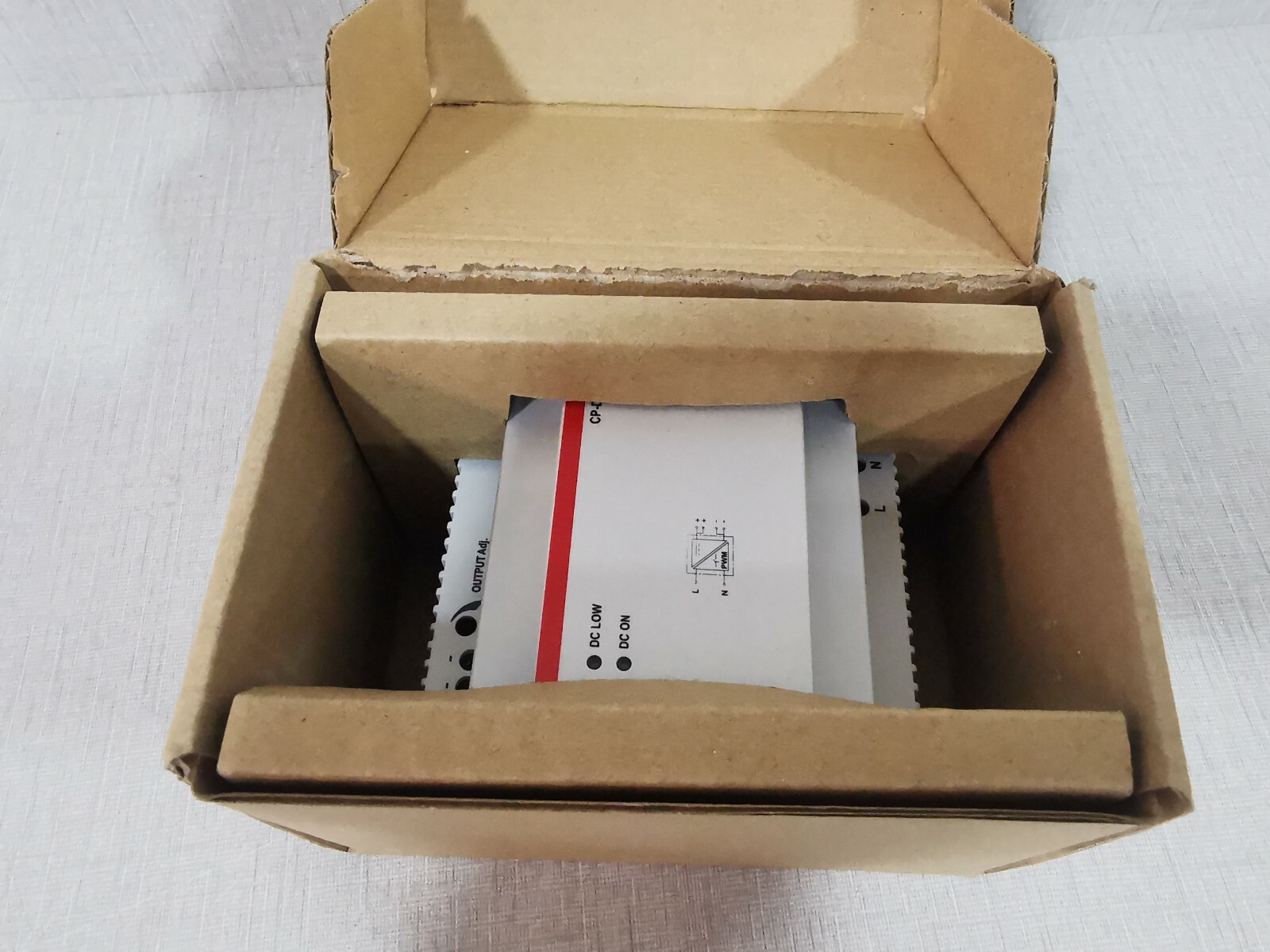 ABB CP-D 24/2.5 Prion Power Supply 2CDG120037R0011