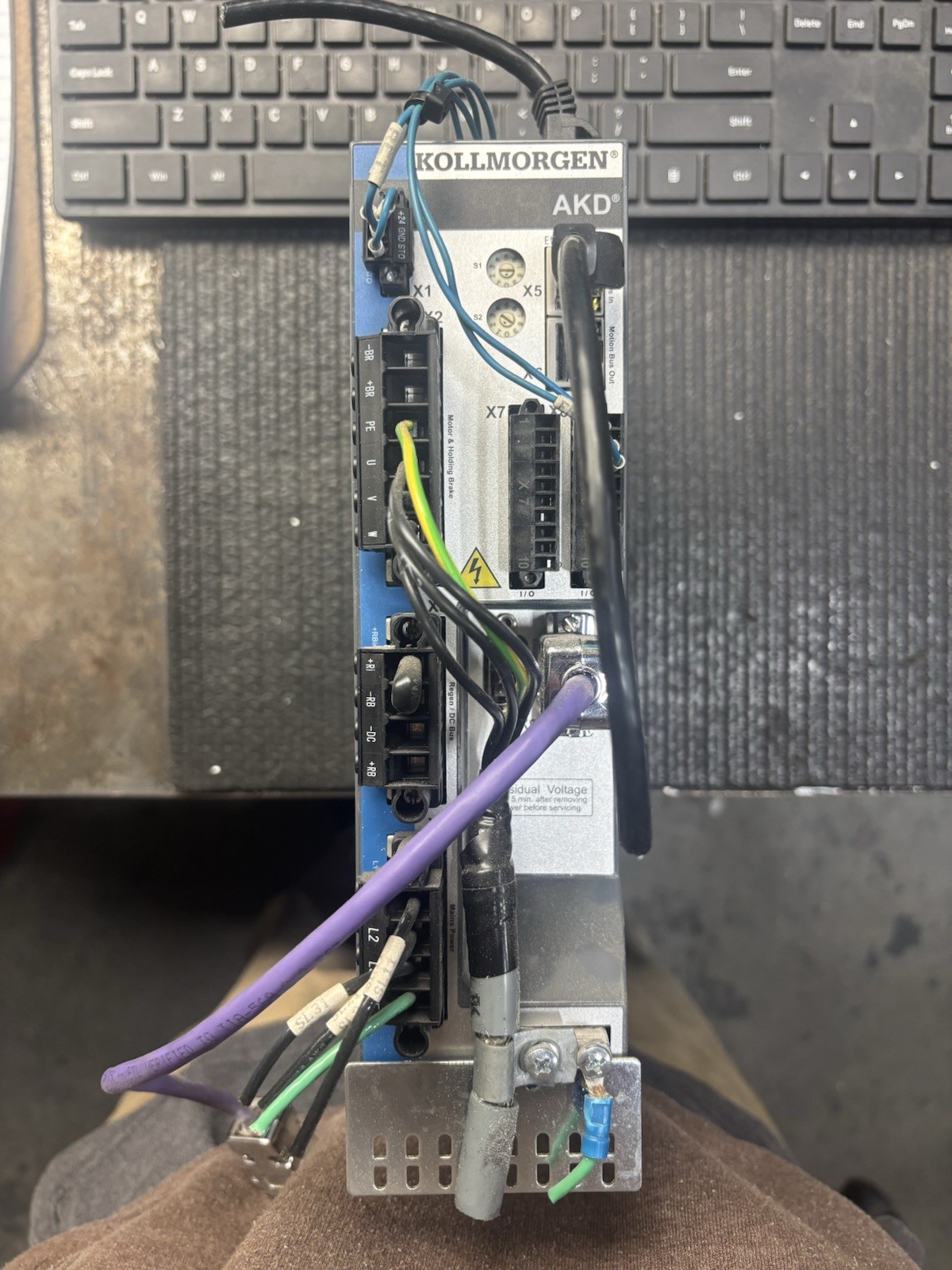 KOLLMORGEN AKD-P00307-NBEI-E000 Servo Drive / Tested Good