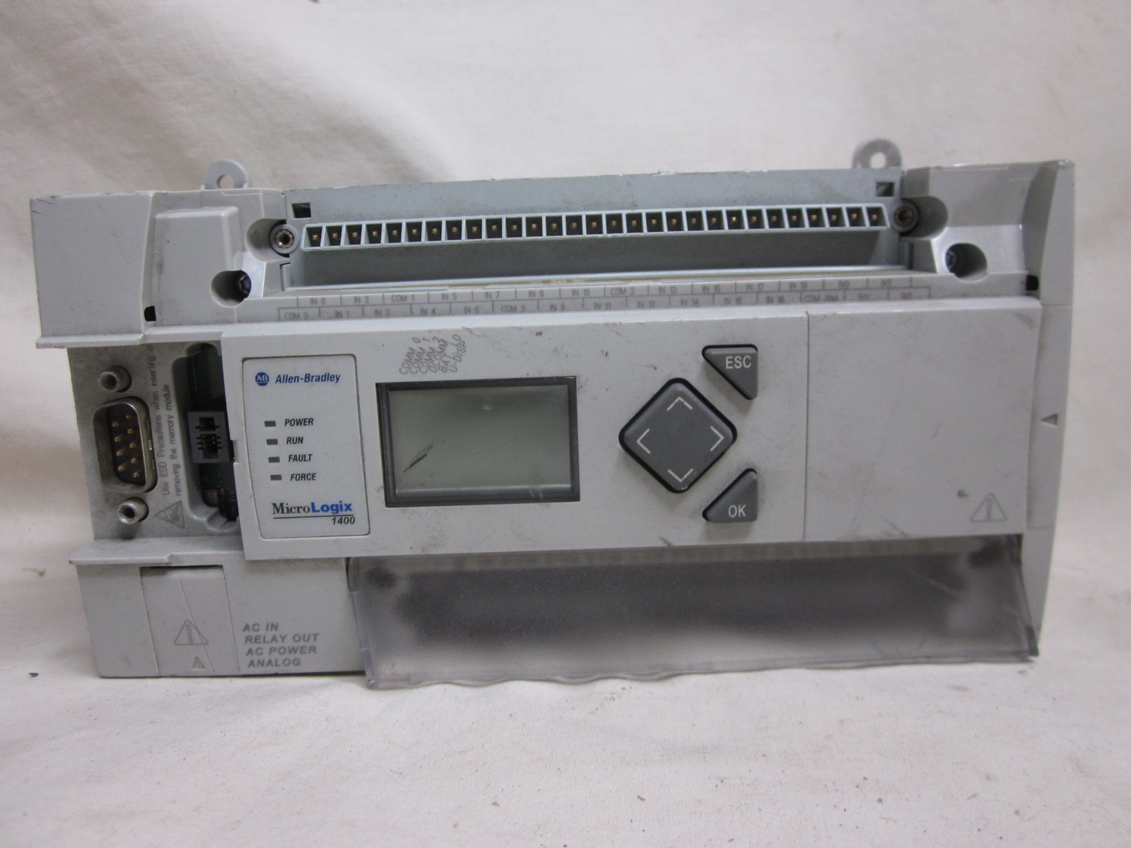 pre-owned AB MicroLogix 1400 Allen-Bradley 1766-L32AWAA 32 Point Controller unit