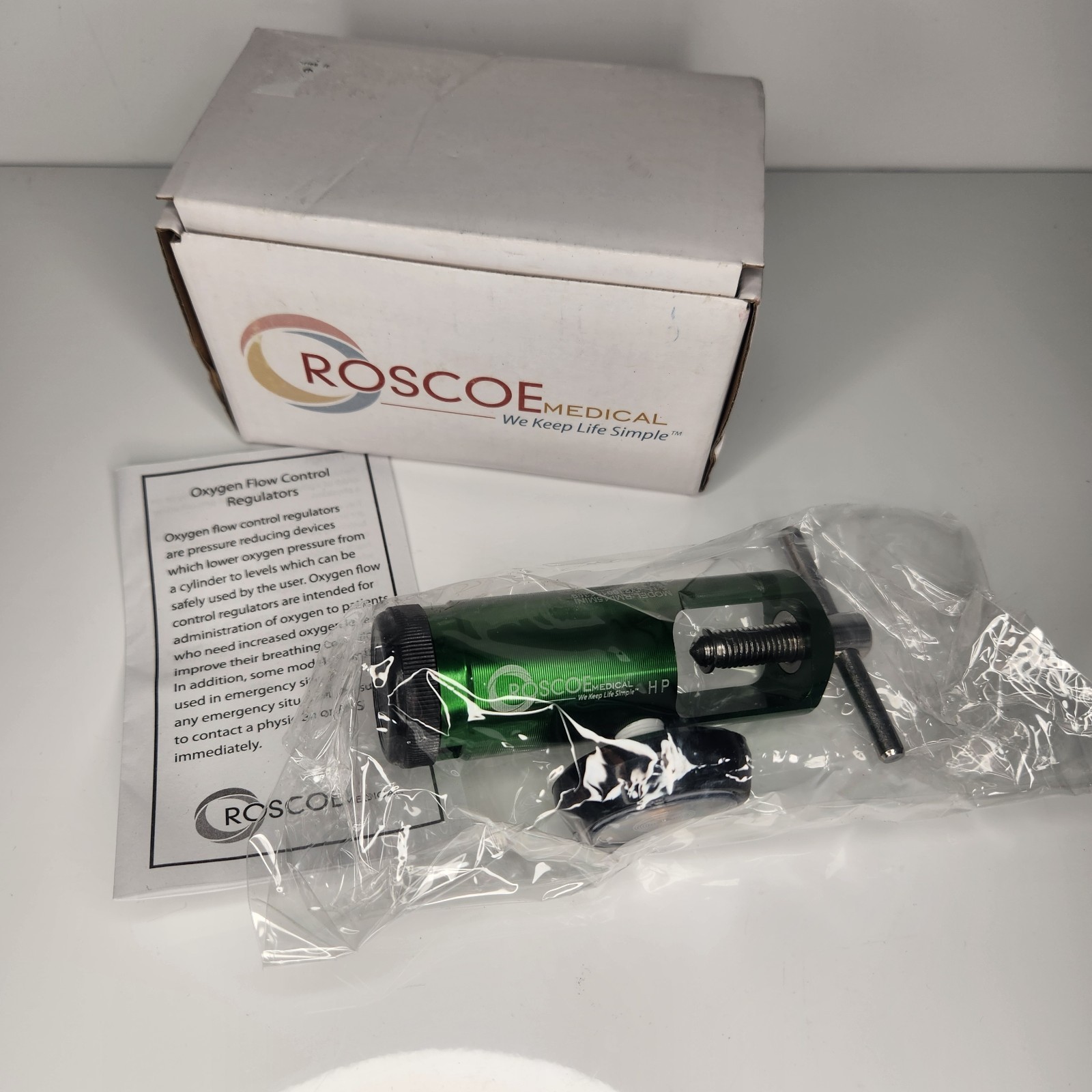 New Roscoe Medical Green Oxygen Regulator Adult, 0-15LP, CGA-870 RMI-15MINI