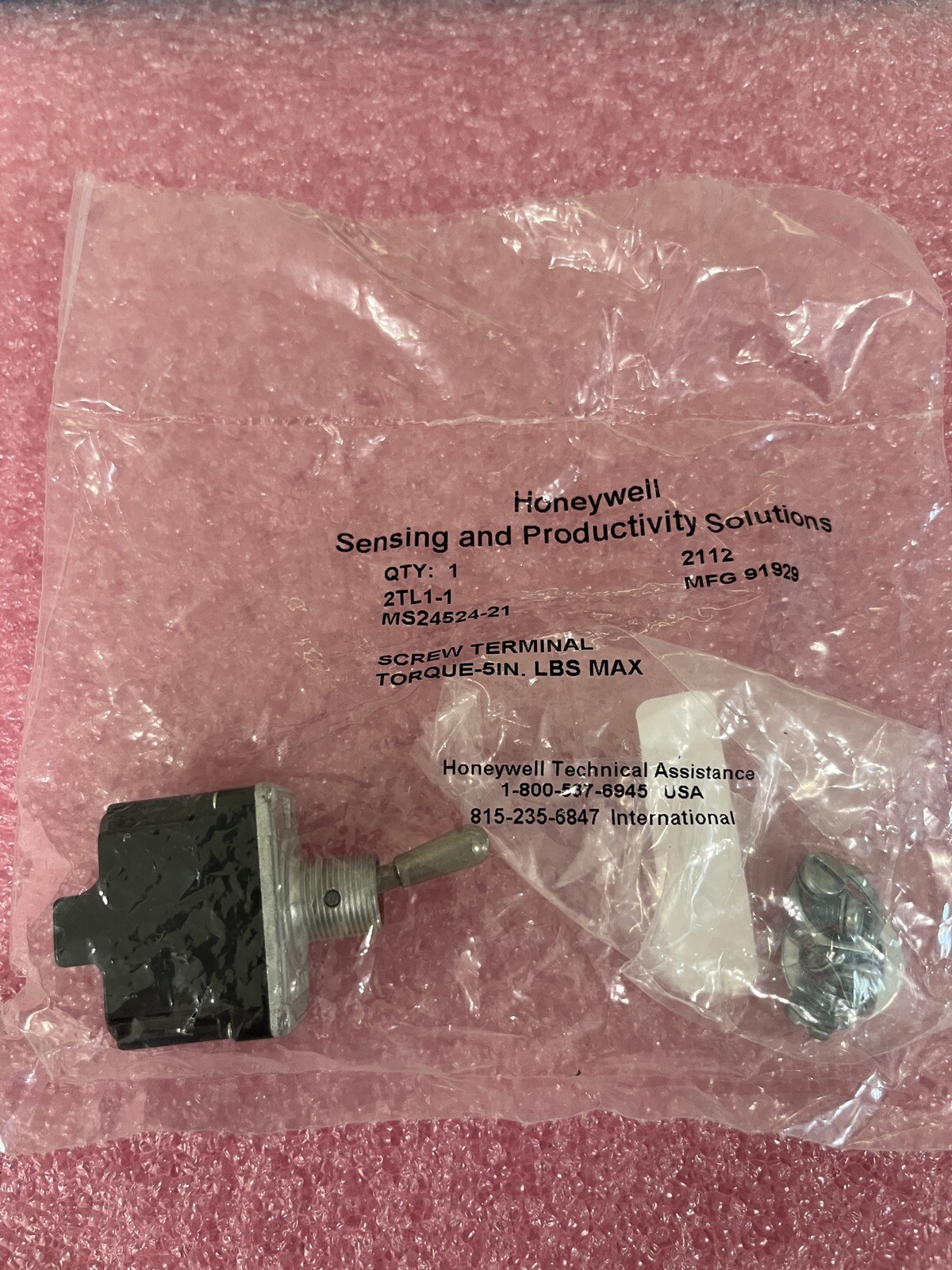 2TL1-1 TOGGLE SWITCH ON OFF ON DPDT 15A 125V HONEYWELL (LOT OF 1)