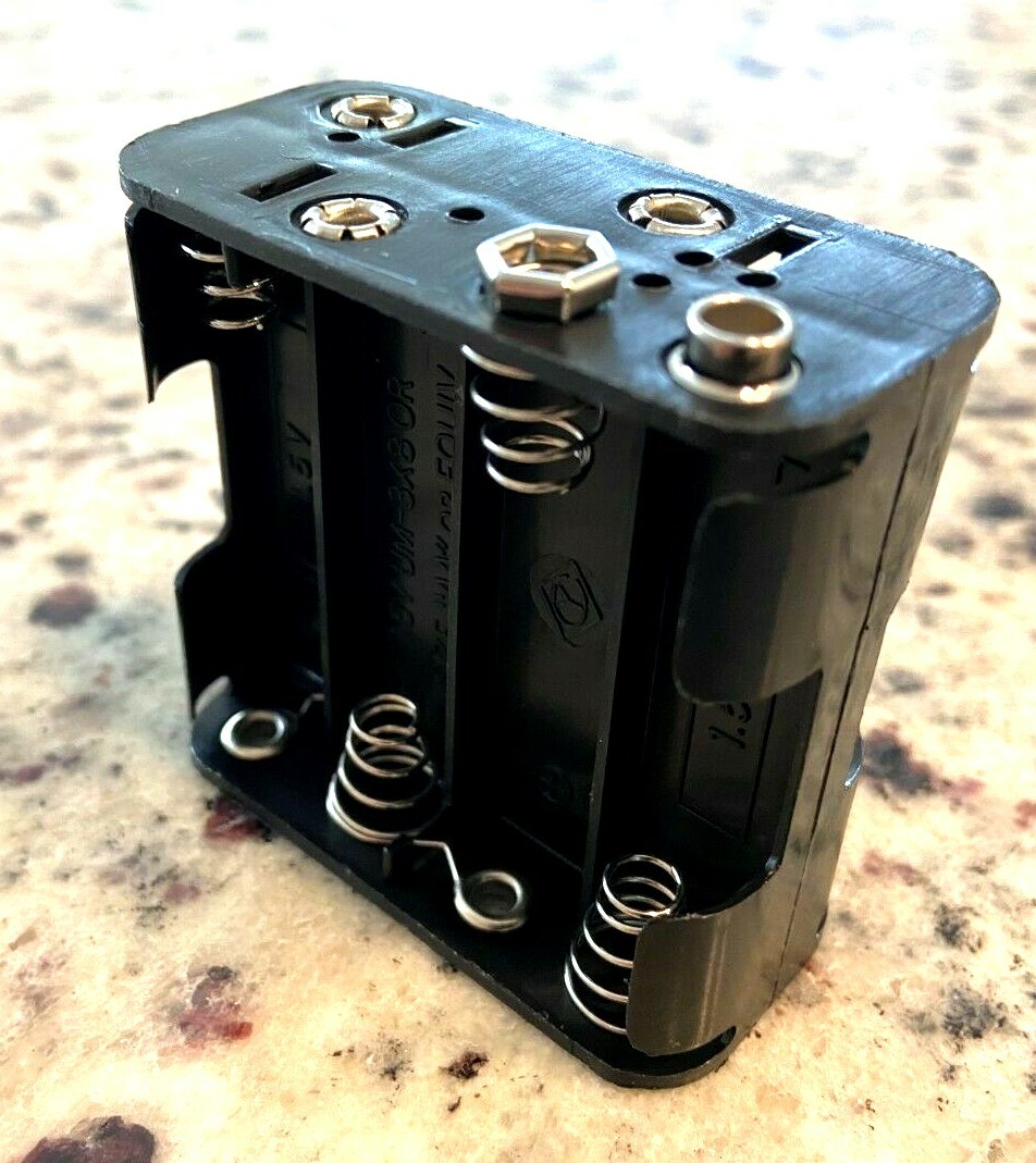 NEW WHITES METAL DETECTOR BATTERY HOLDER FOR GOLDMASTER GM/3 QUICK SHIPPING