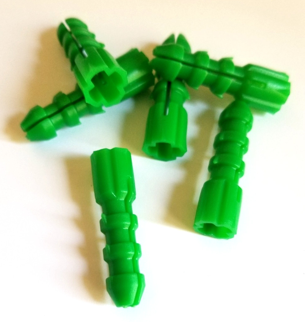 Ribbed Barbed Green Plastic Anchors #12-#14-#16 x 1-3/8″ No Lip design 5/16″dril