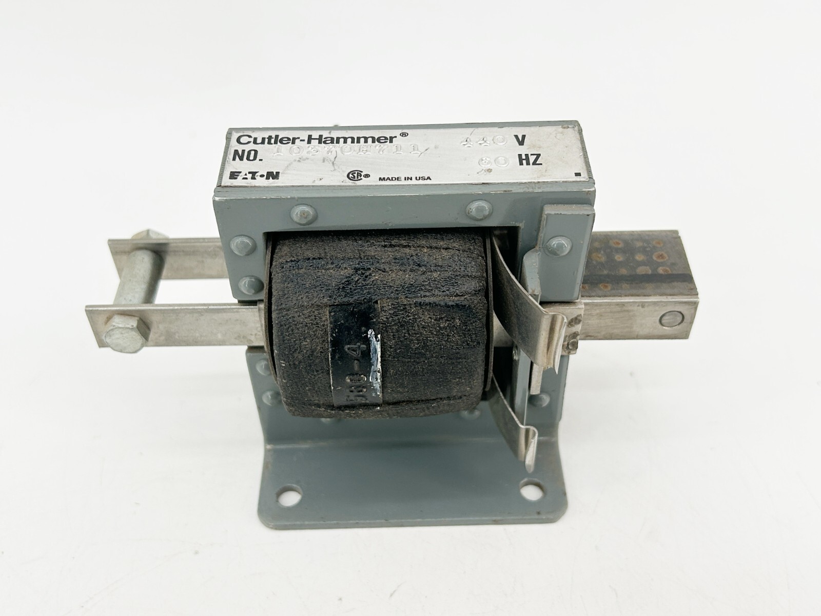 New Cutler Hammer 10370H711 Starter Solenoid 440V 60Hz