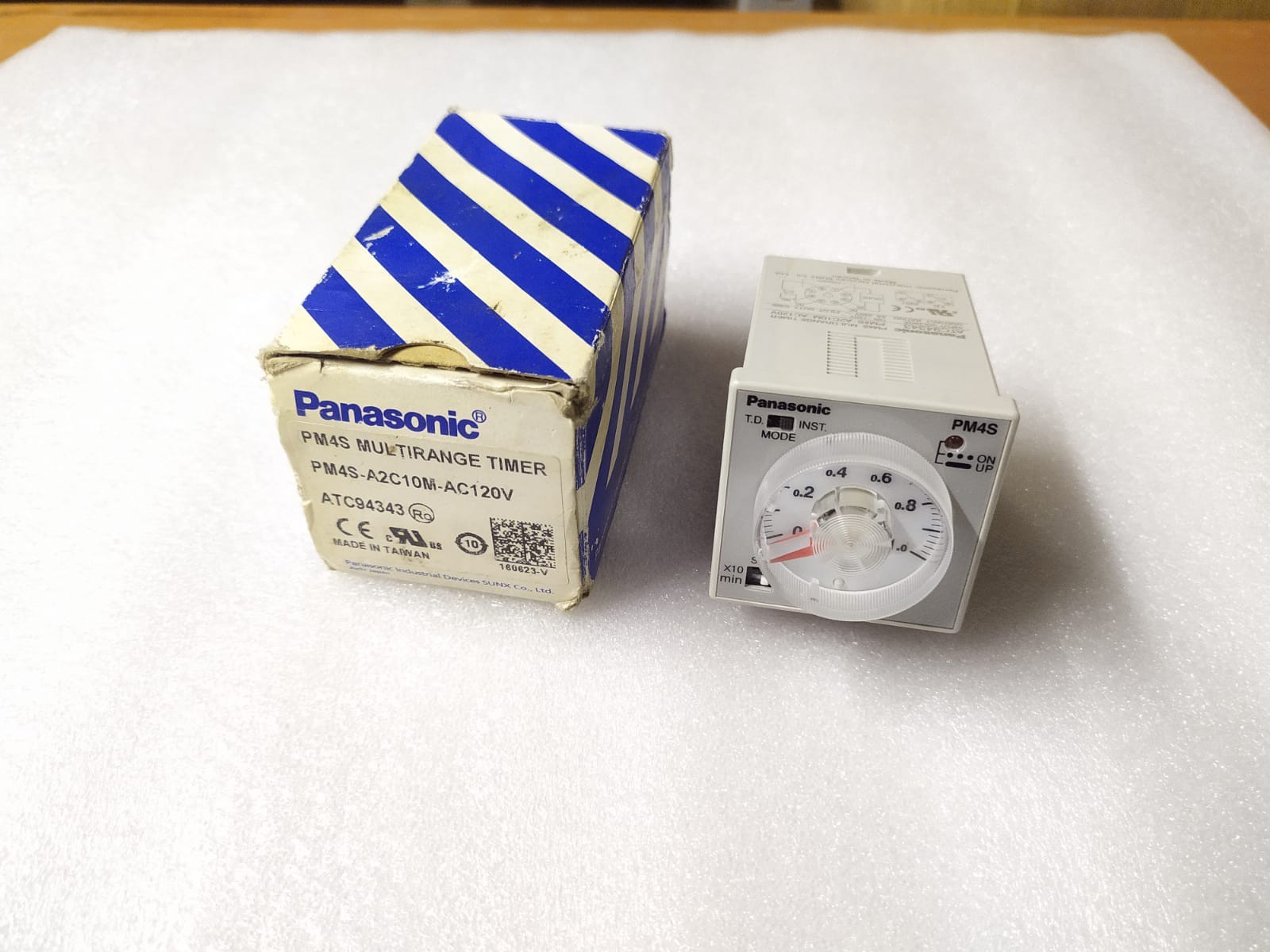 PANASONIC PM4S On Delay Multirange Timer ANALOG PM4S-A2C10M-AC120V 100-120V AC