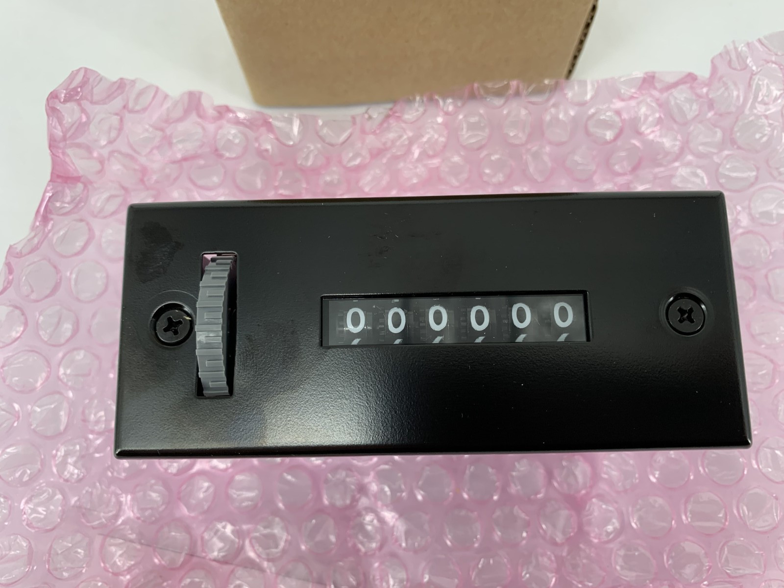Trumeter P2-1006 6-Digit Electromechanical Totalizing Counter 115VAC 7.8W 60Hz