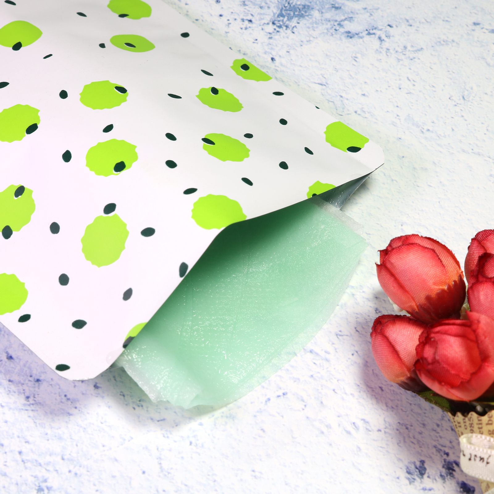 Flat Matte Green Patterned Design Open-Top Heat-Sealable Packaging Pouches