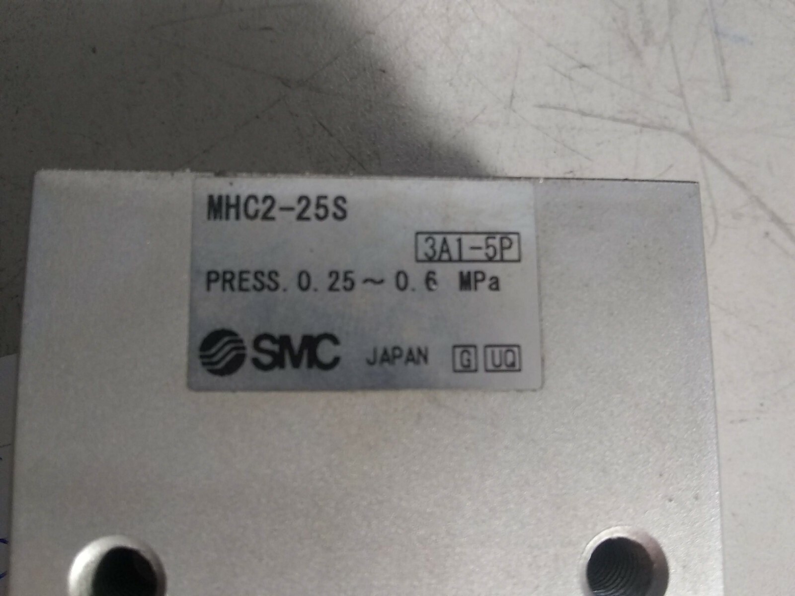 SMC MHC2-25S 3A1-5P PRESS 0.25 0.6MPA